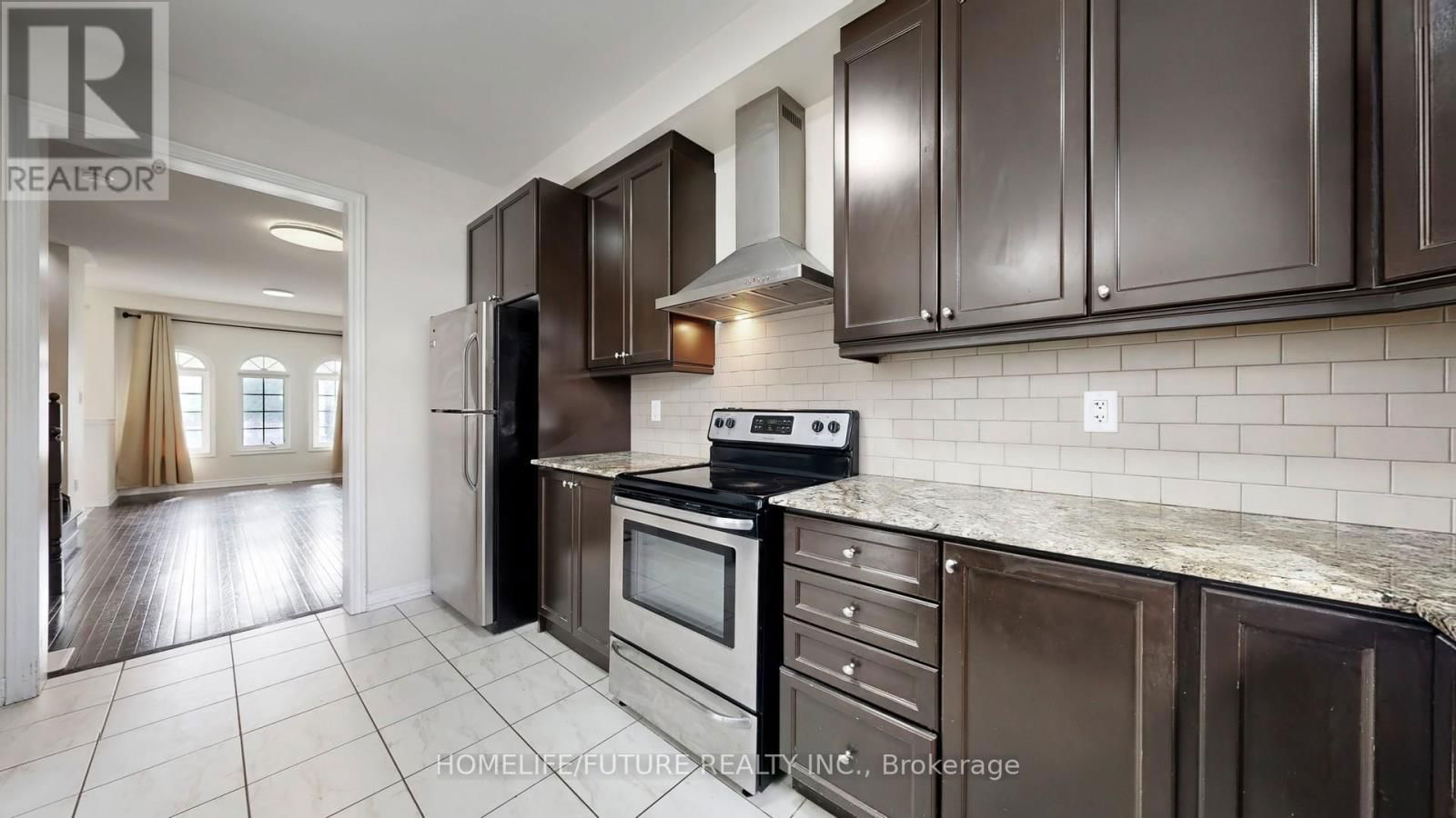 89 HAMMERSLY BOULEVARD Image 9