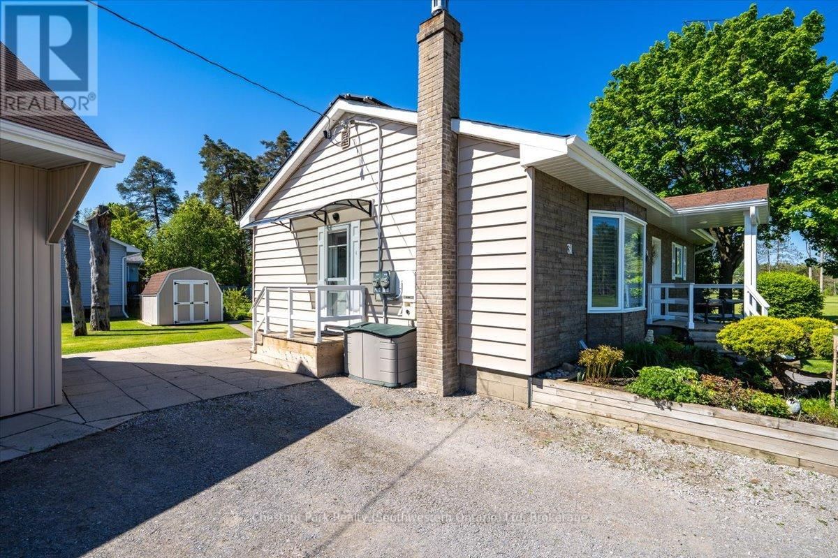 31 SUNSET STREET Image 30