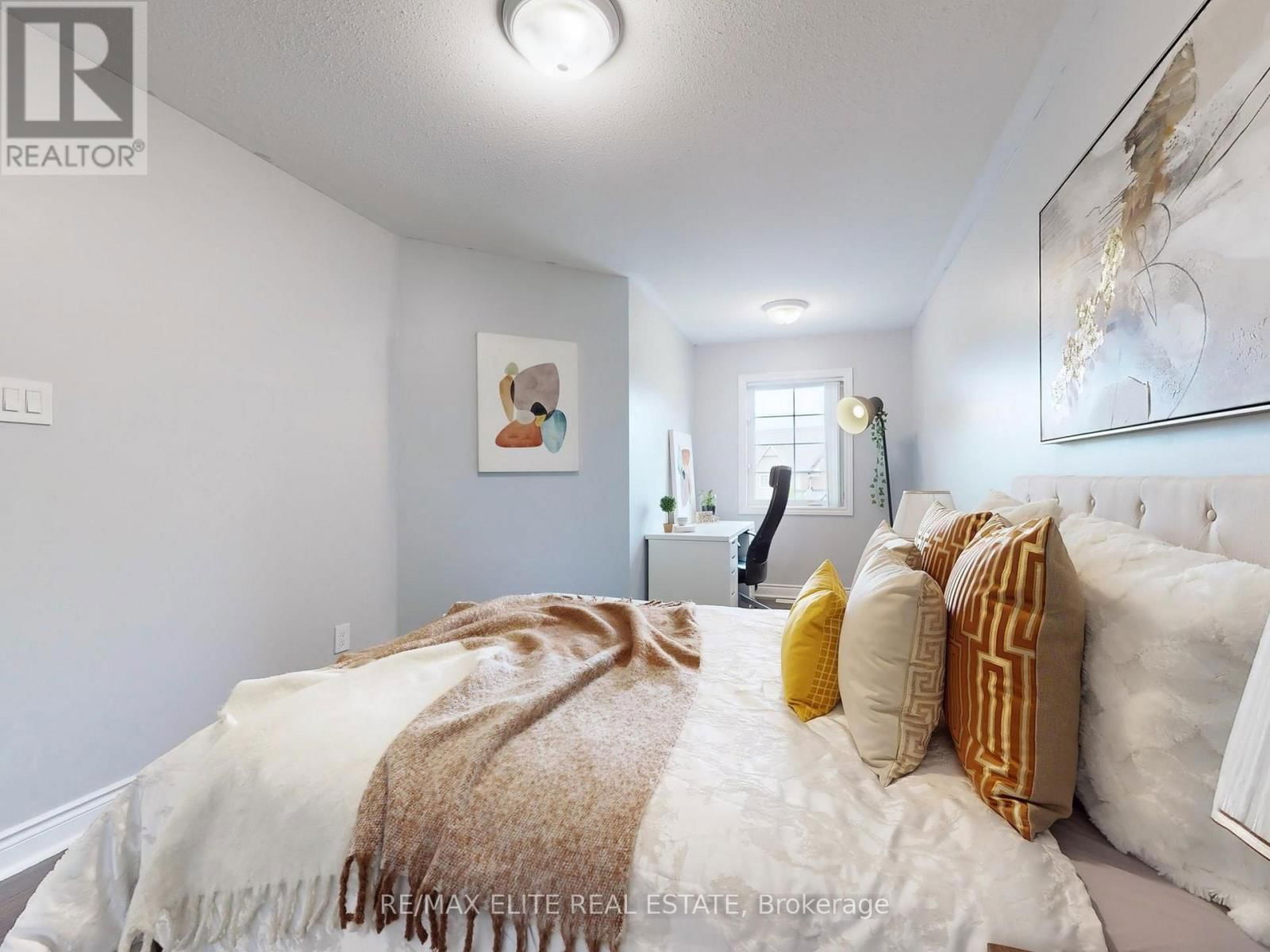 700 WENDY CULBERT CRESCENT Image 21