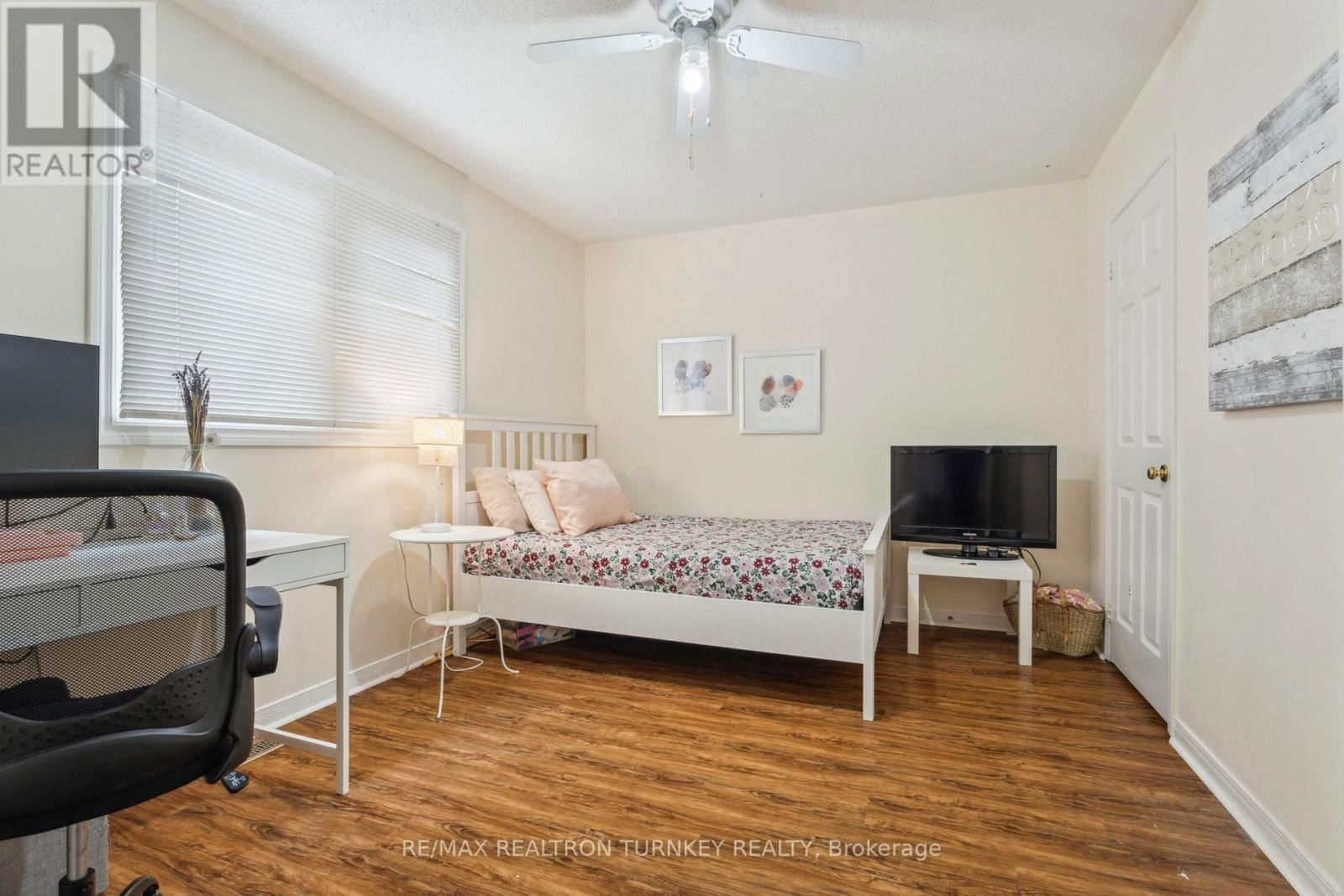 41 GOLDSMITH CRESCENT Image 31