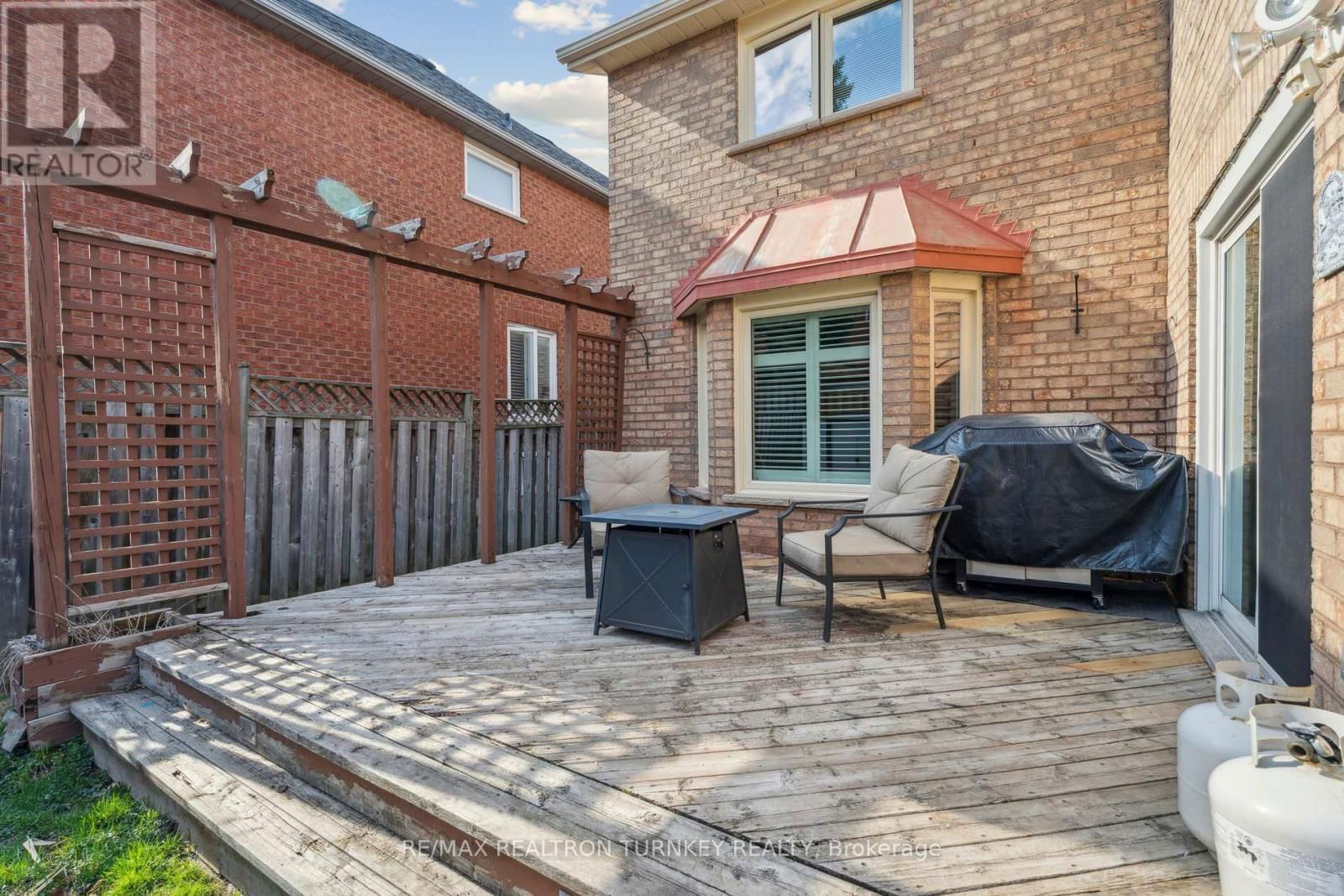 41 GOLDSMITH CRESCENT Image 35
