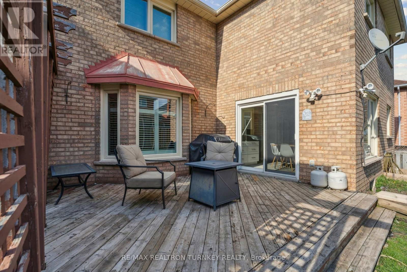 41 GOLDSMITH CRESCENT Image 36