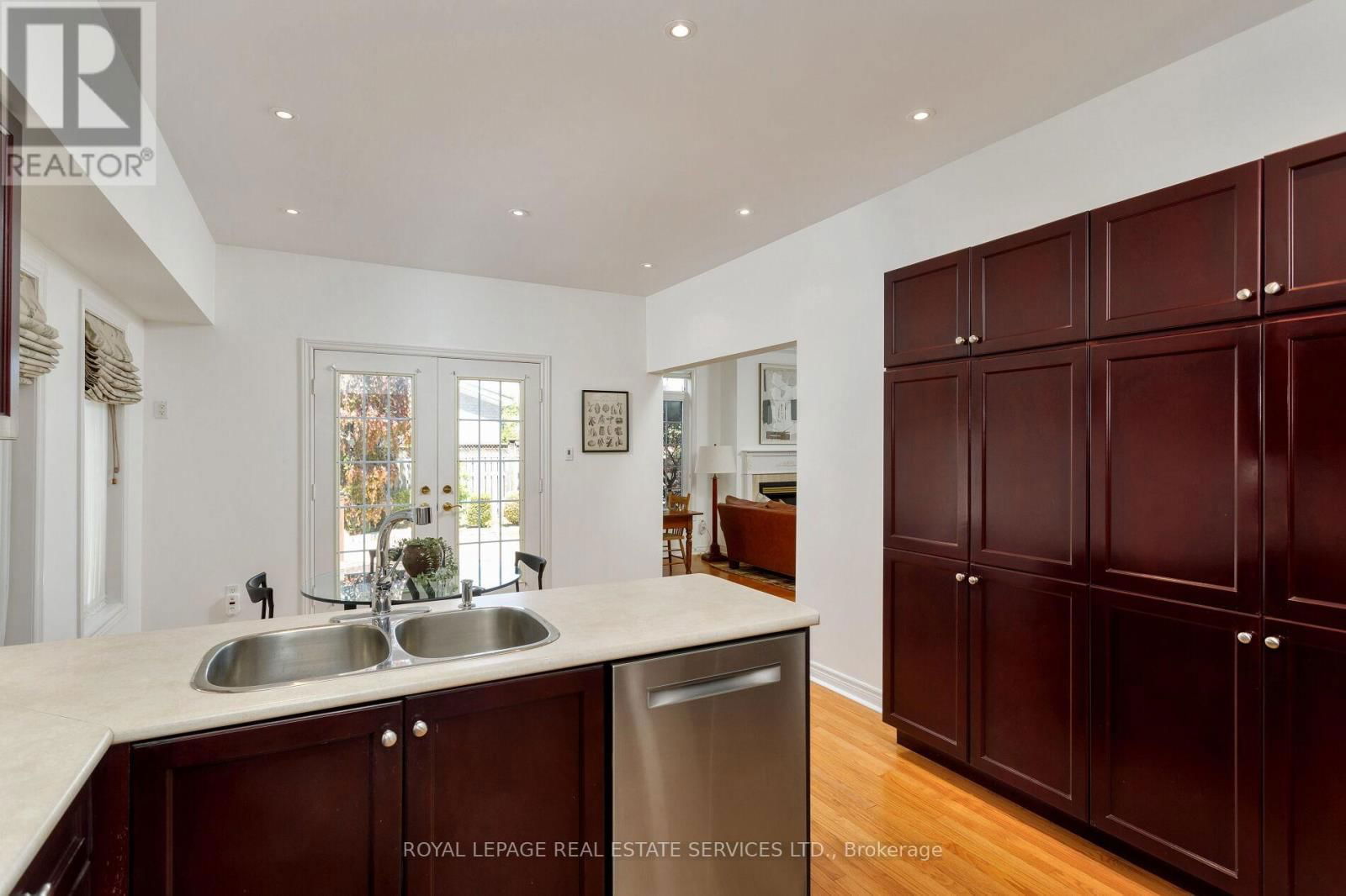 78 RUSHINGBROOK DRIVE Image 11