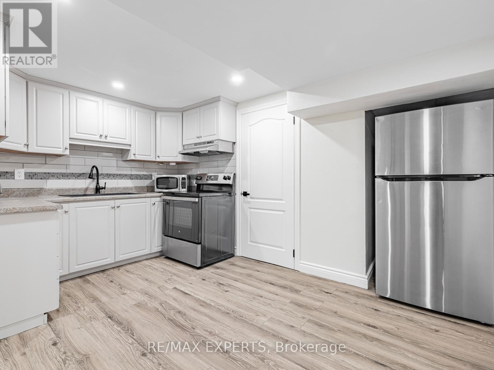 267 SUNSET RIDGE Image 27