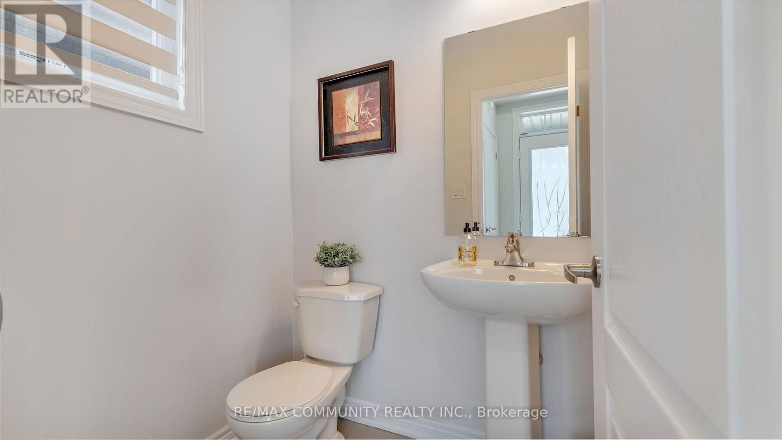 14 WATERLEAF ROAD Image 12