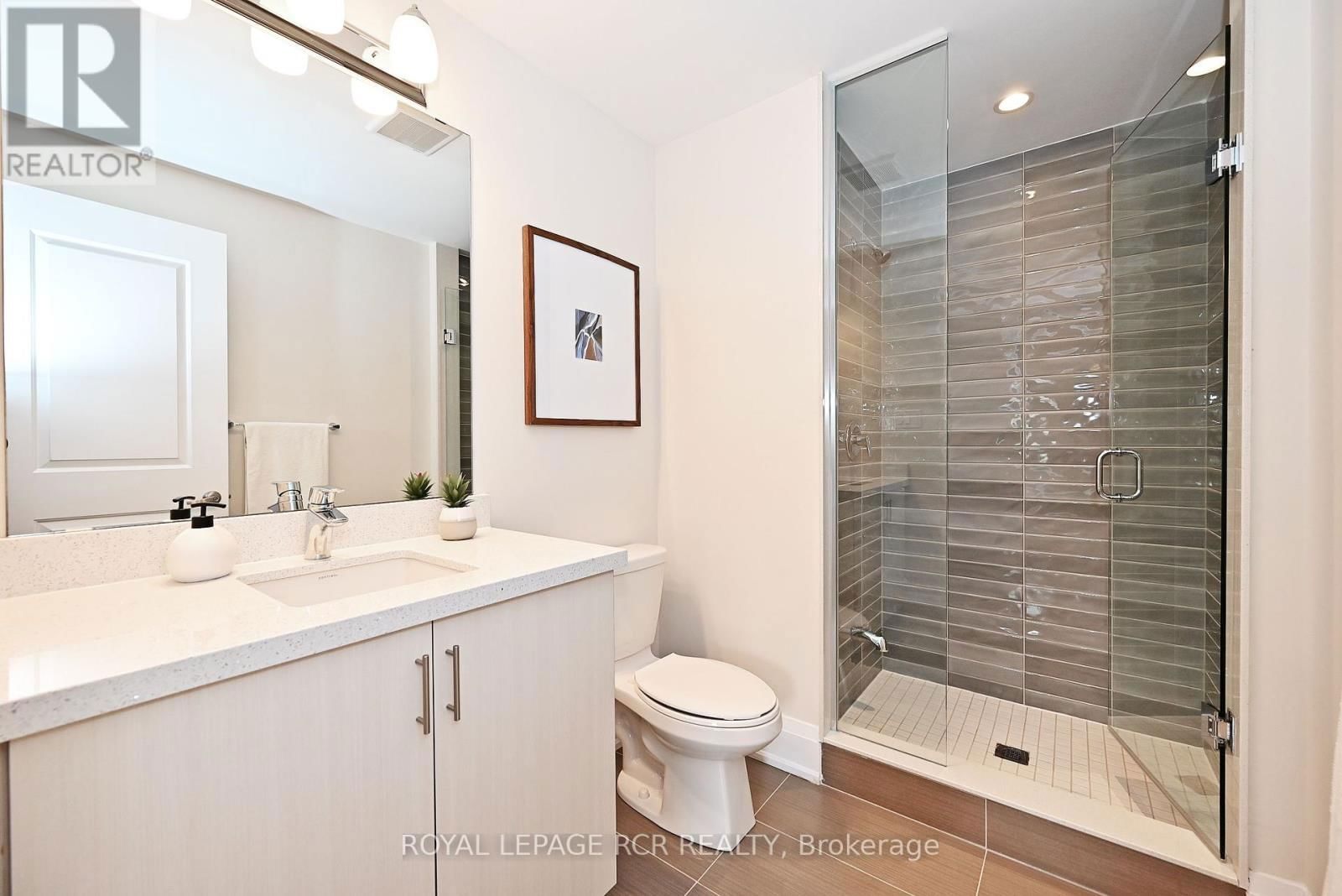 240 CONKLIN CRESCENT Image 38