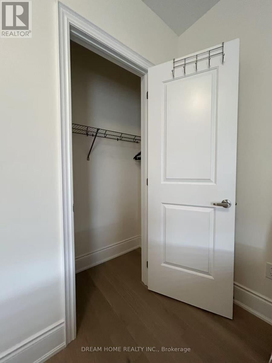 9384 BAYVIEW AVENUE Image 3