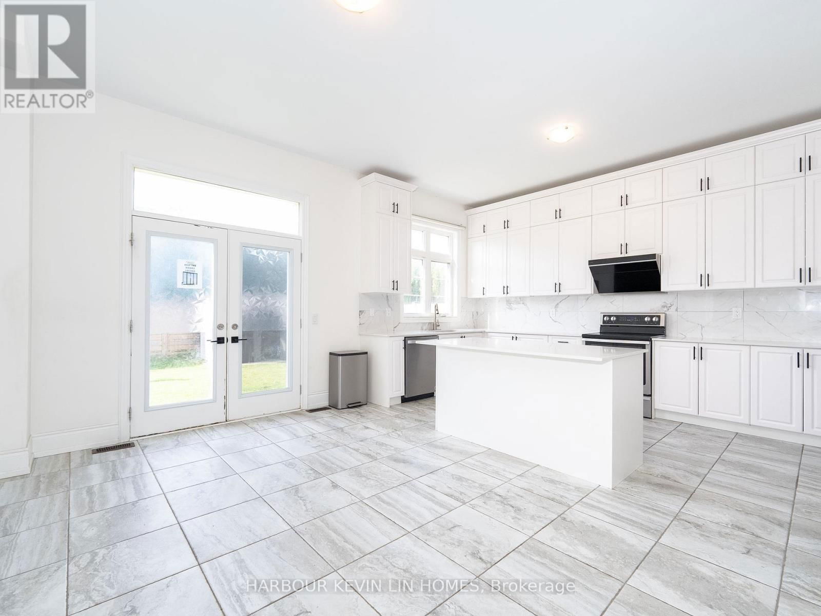 81 VITLOR DRIVE Image 13