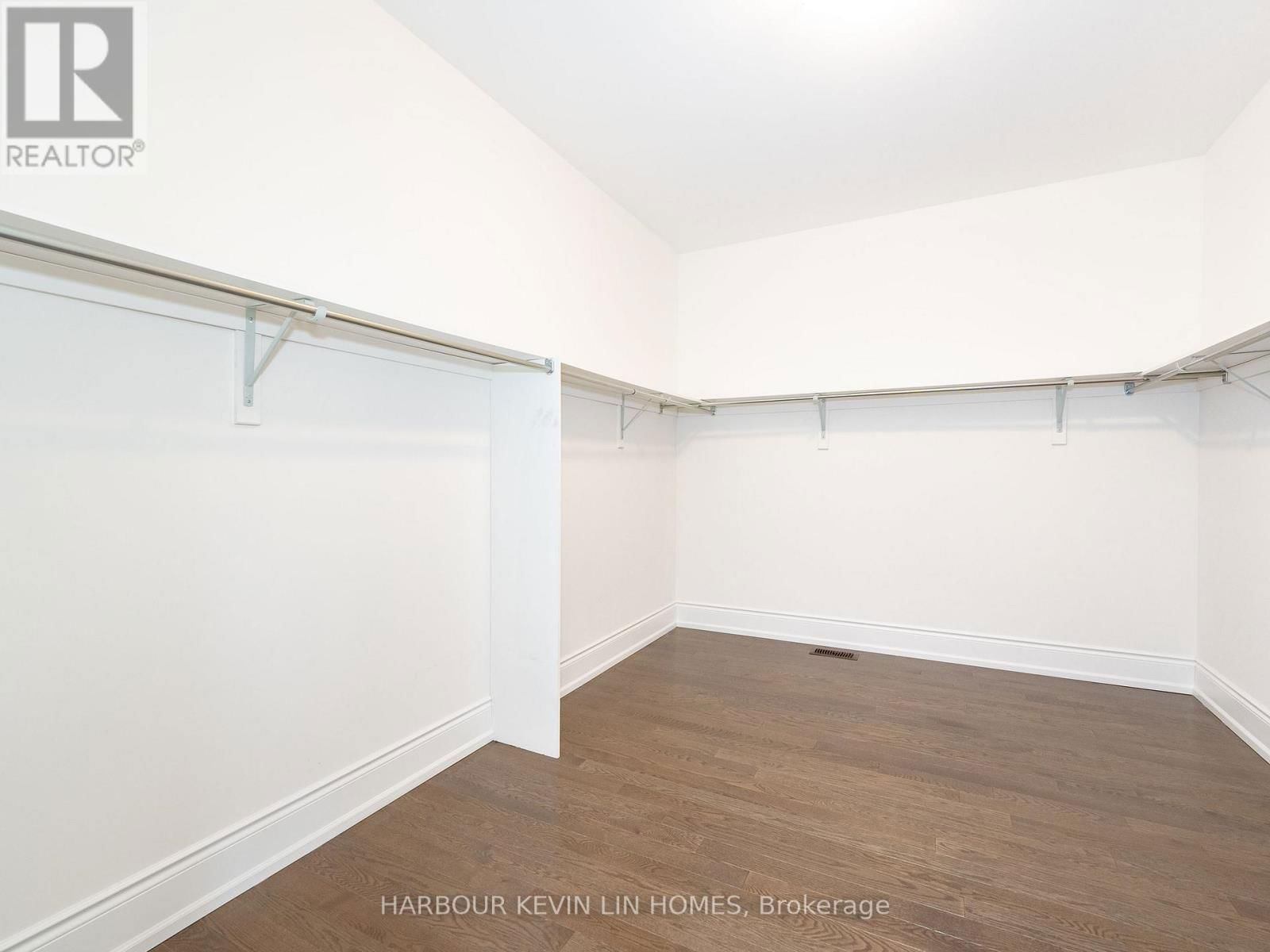 81 VITLOR DRIVE Image 37