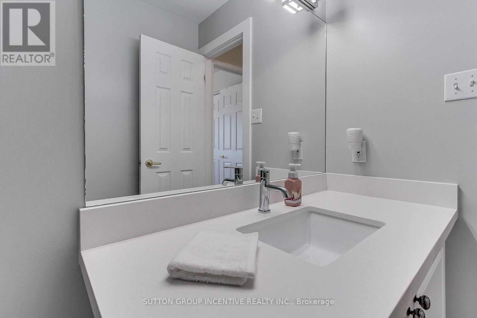 162 FAIRWOOD DRIVE Image 32