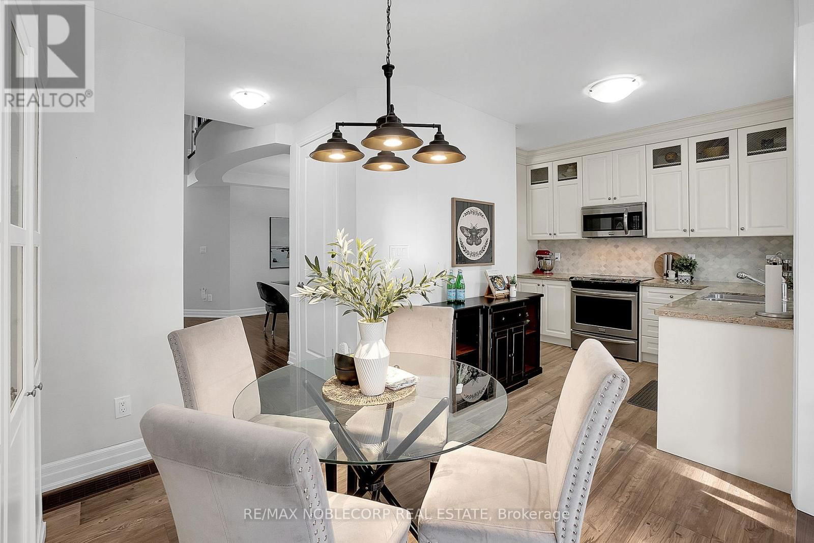 54 WELLS ORCHARD CRESCENT Image 13