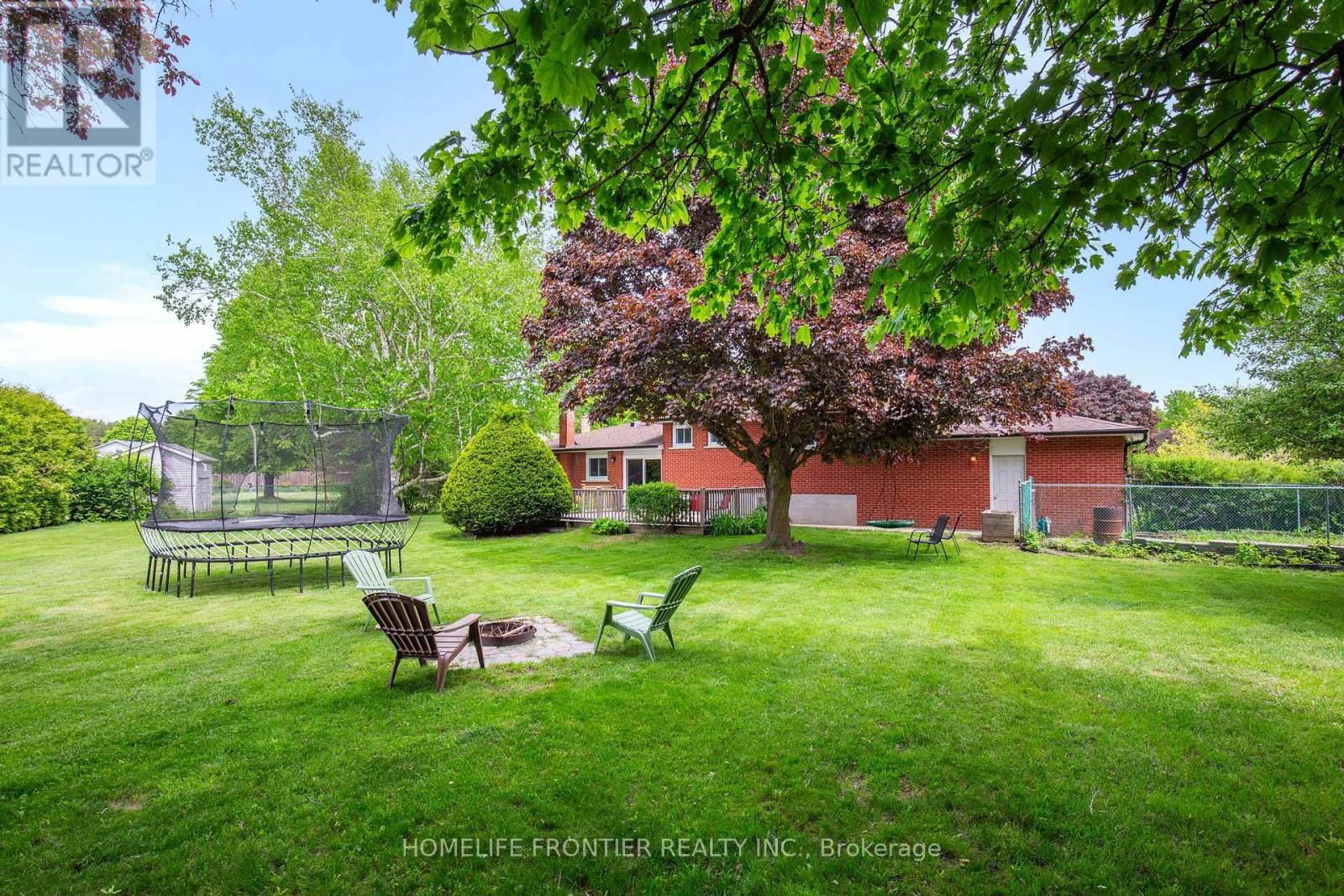 40 DELTA CRESCENT Image 38