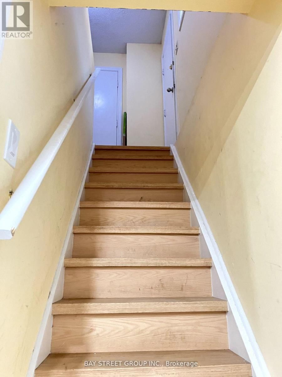 Lower - 21 WINCANTON ROAD Image 2