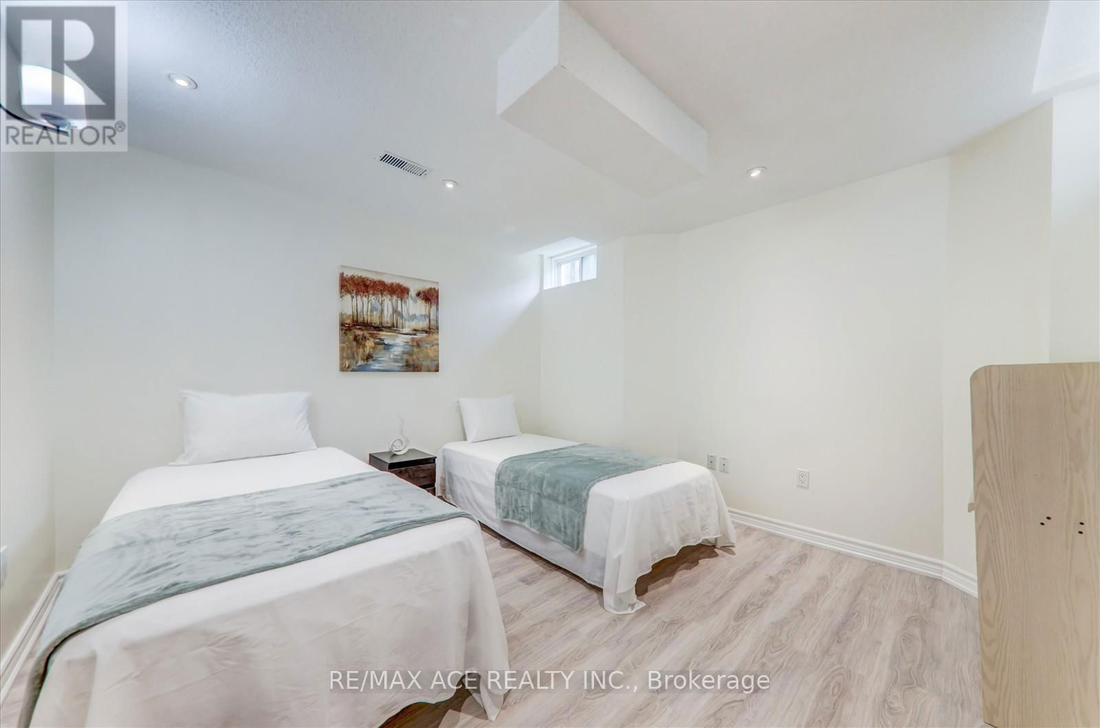 95 ANGELICA AVENUE Image 27