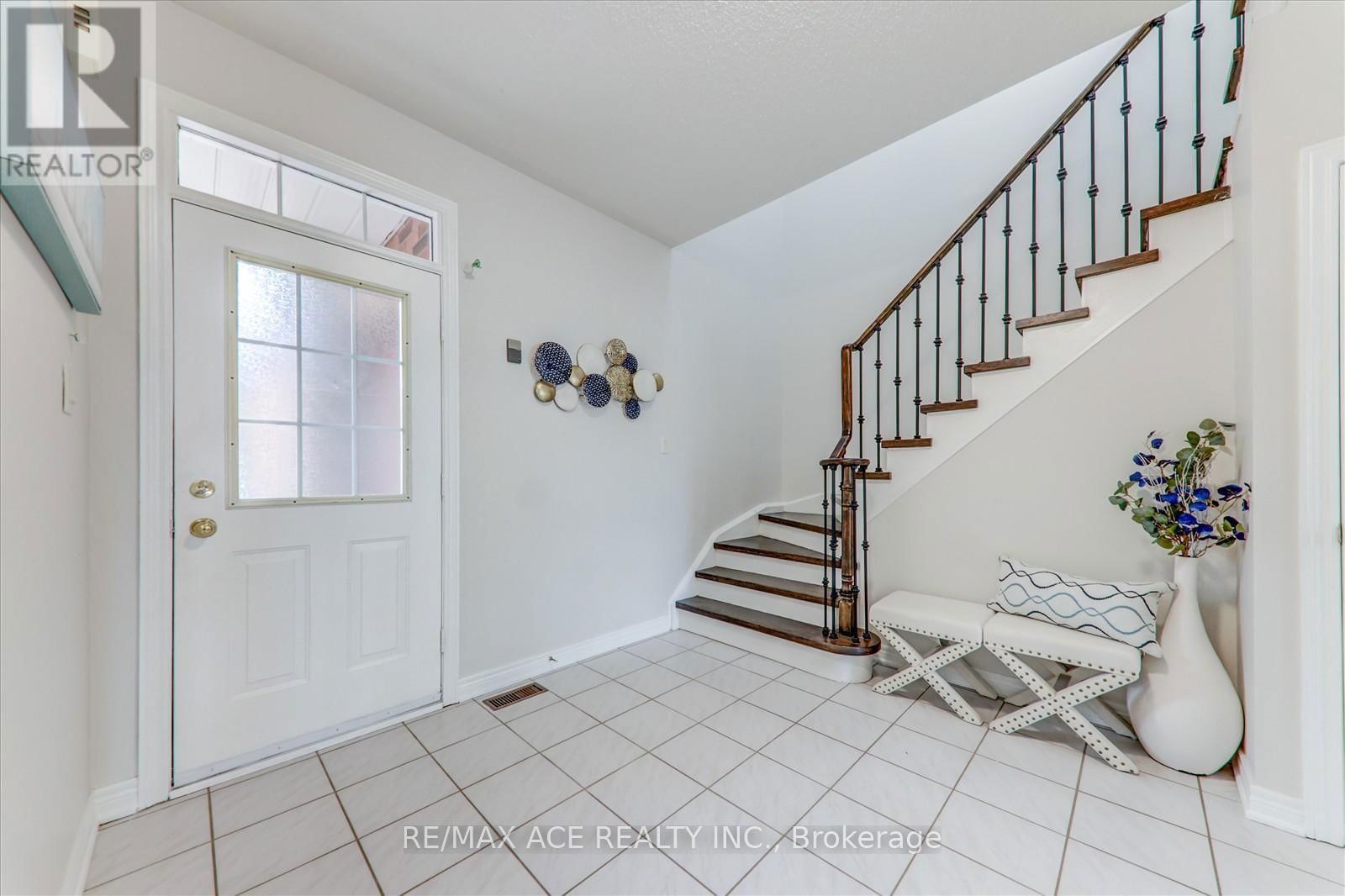 95 ANGELICA AVENUE Image 5