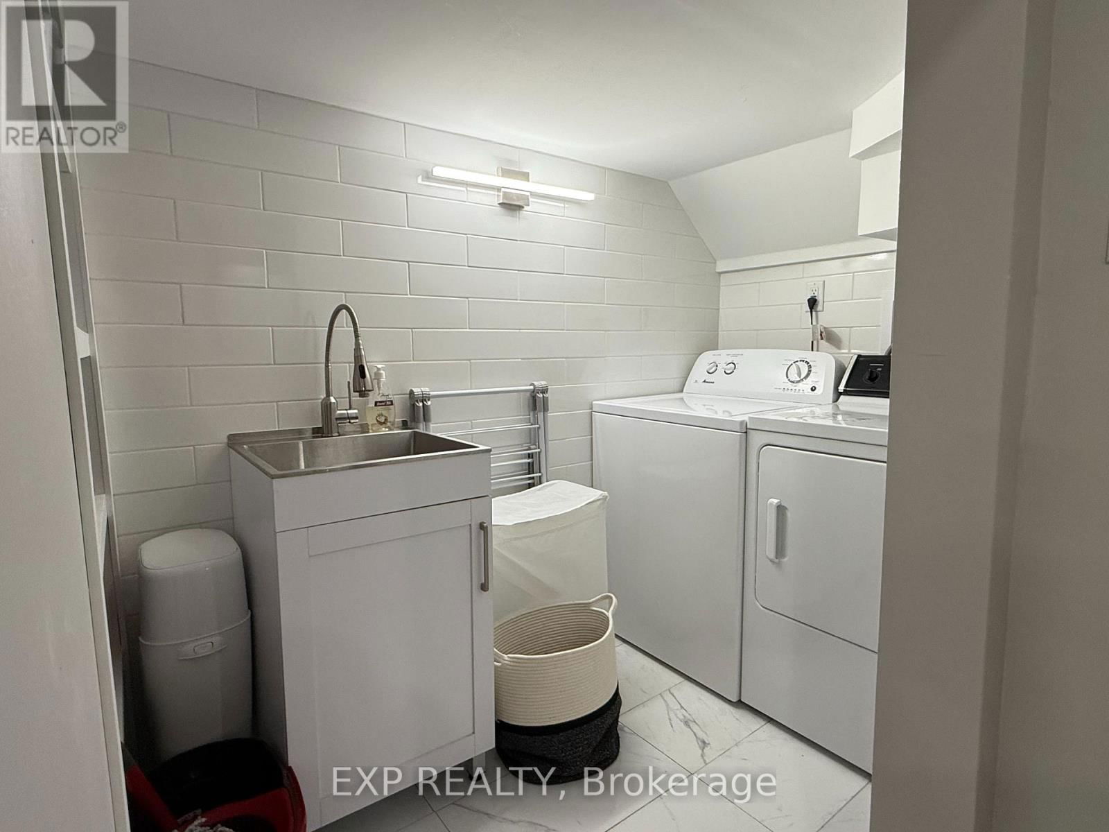 61 SONOMA BOULEVARD Image 19