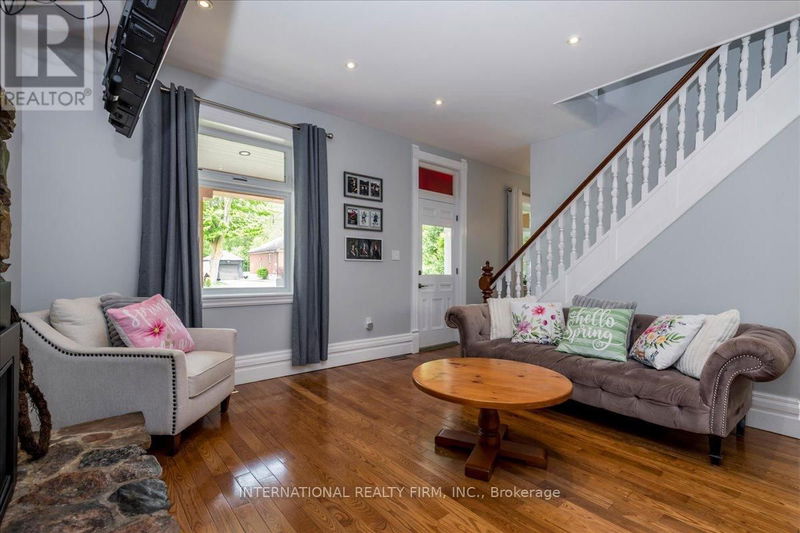 Tertiary Property View