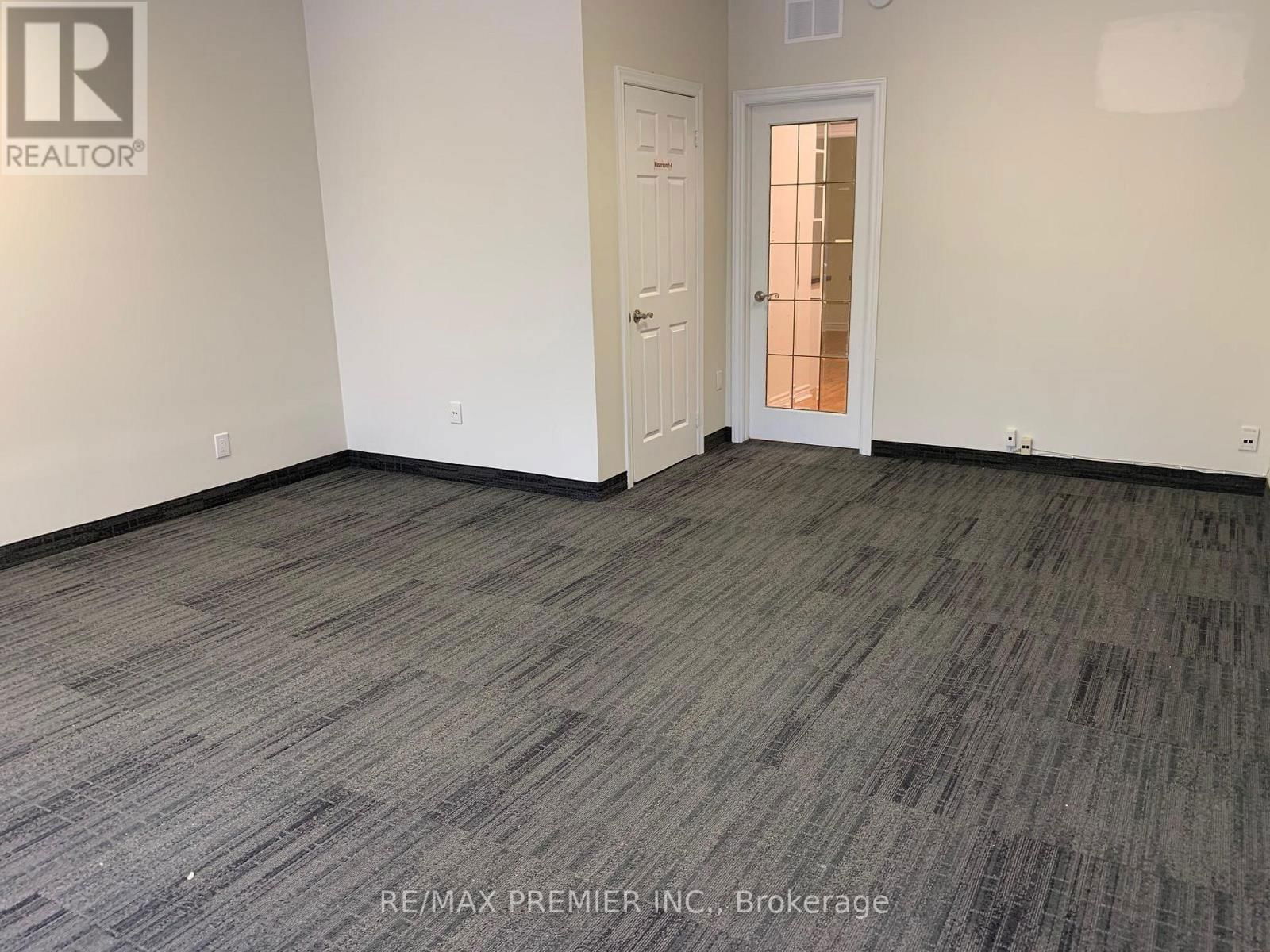 6 - 136 WINGES ROAD Image 11