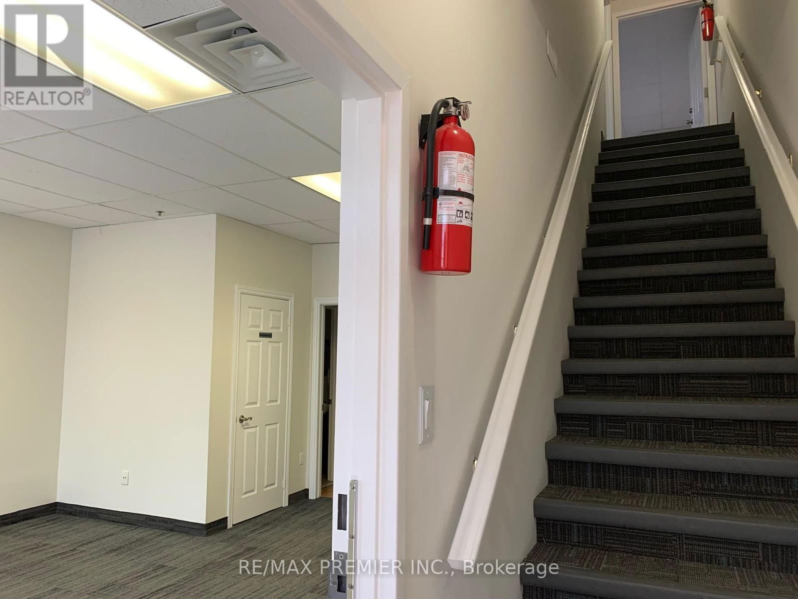 6 - 136 WINGES ROAD Image 14