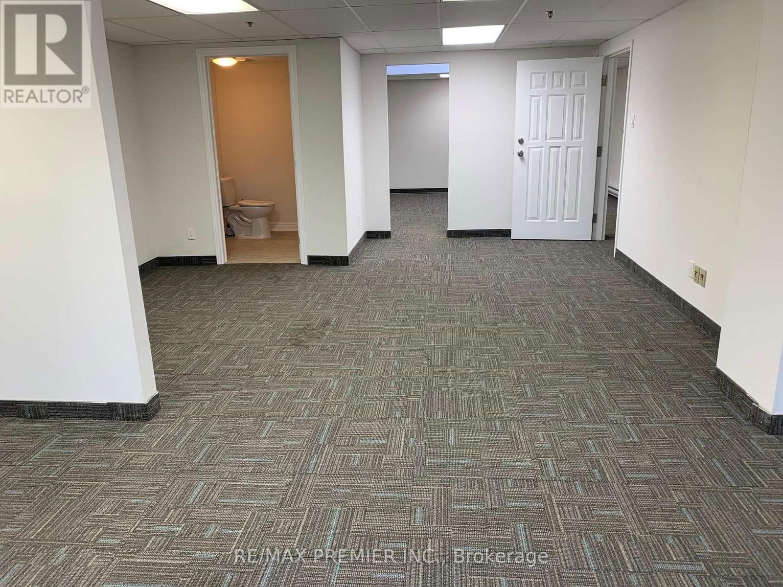 6 - 136 WINGES ROAD Image 18