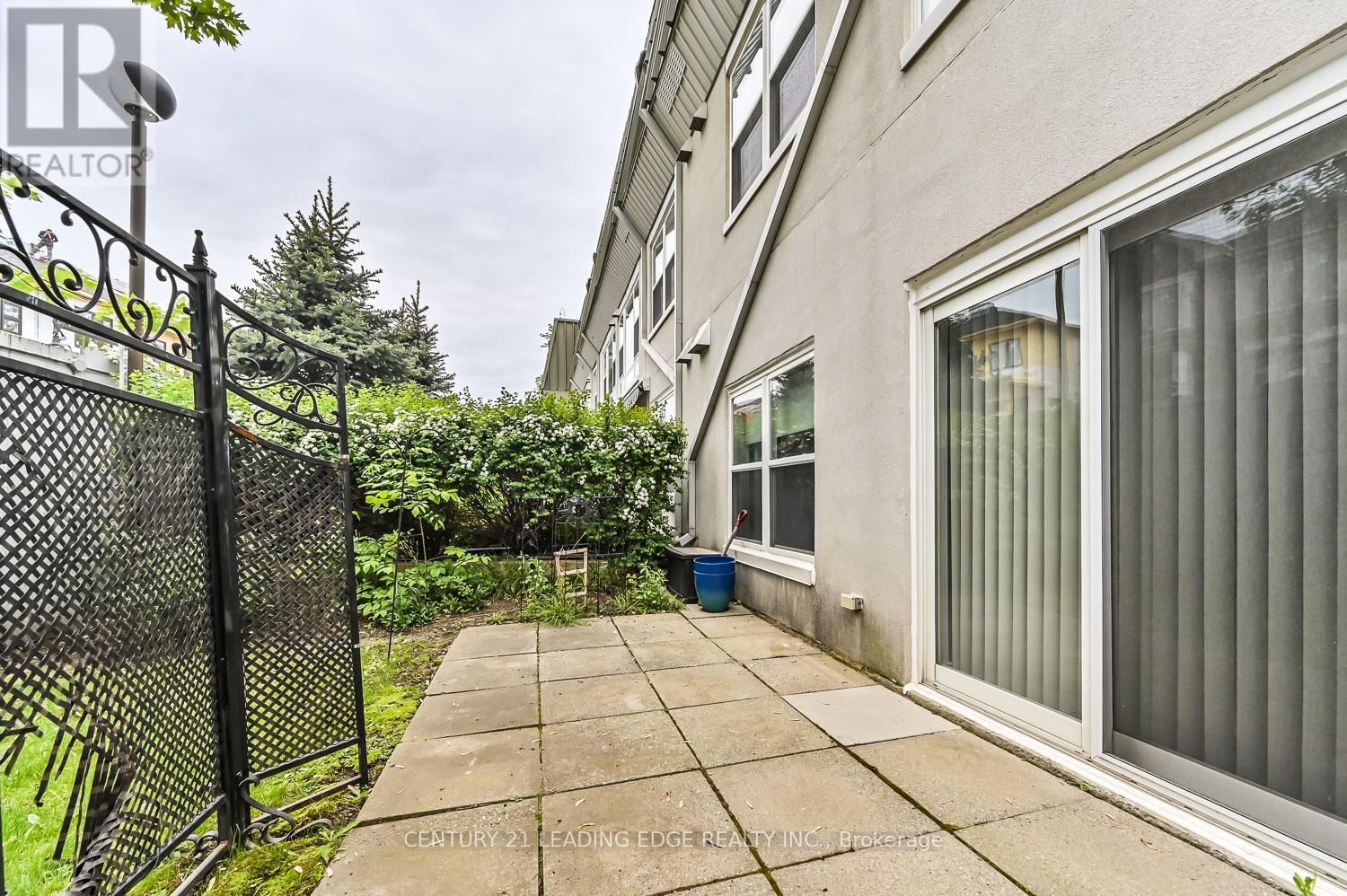 118 - 100 ANNA RUSSELL WAY Image 19