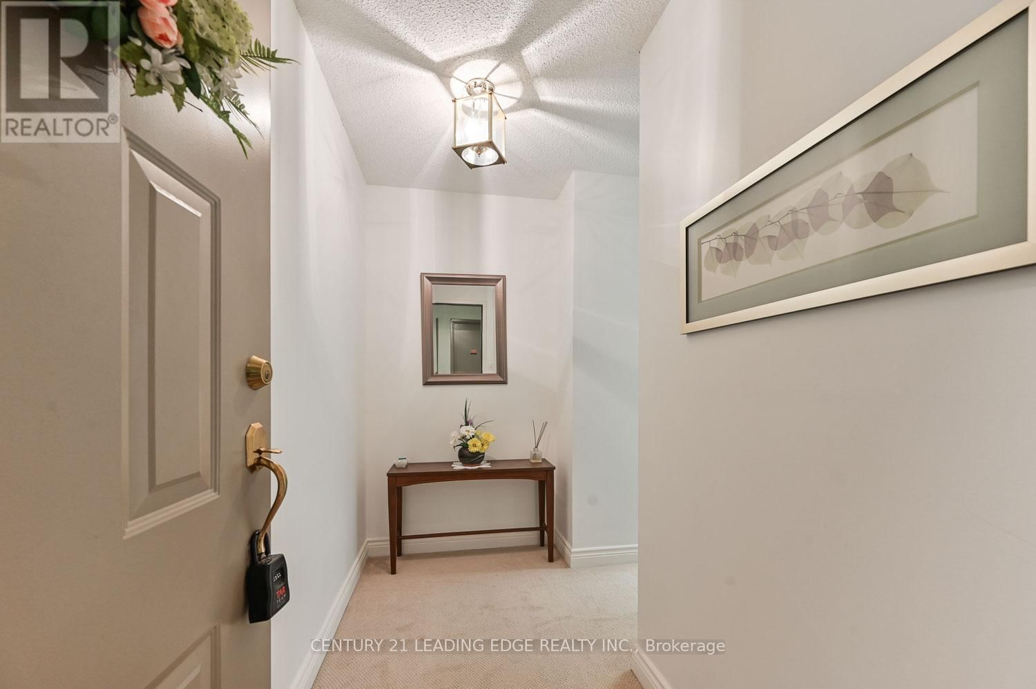 118 - 100 ANNA RUSSELL WAY Image 7