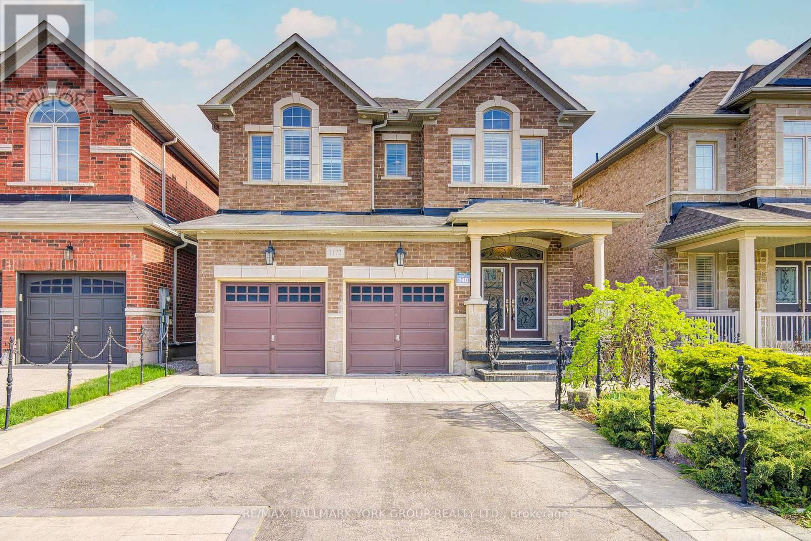 1172 BLENCOWE CRESCENT Image 1