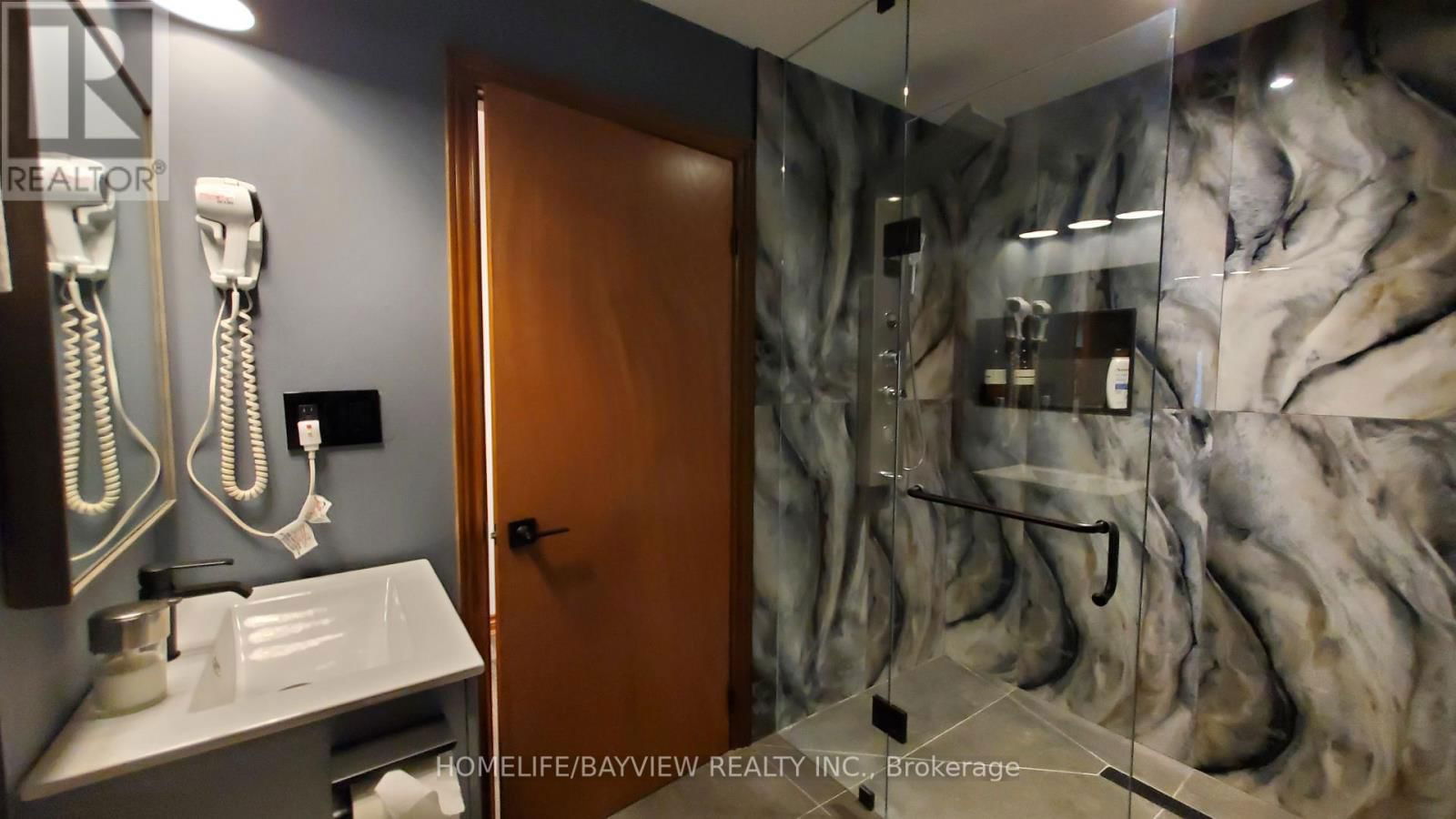 12575 WESTON ROAD Image 33