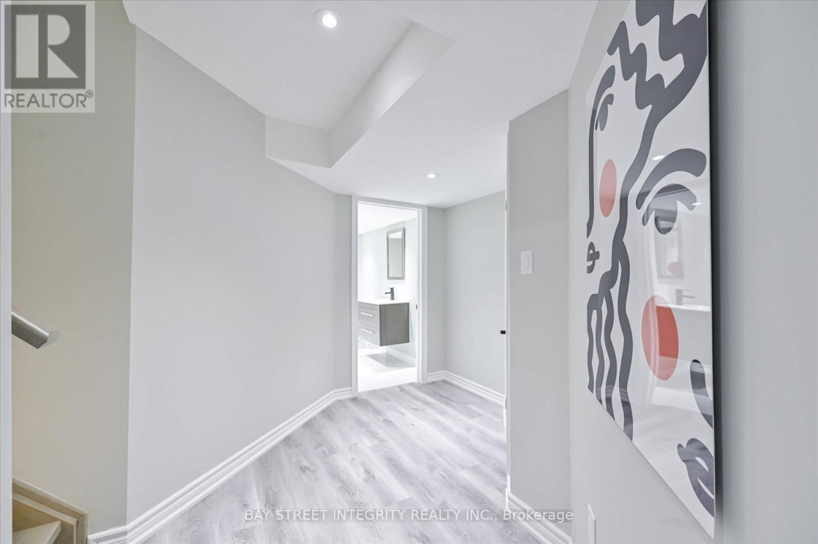 61 HARTNEY DRIVE Image 35