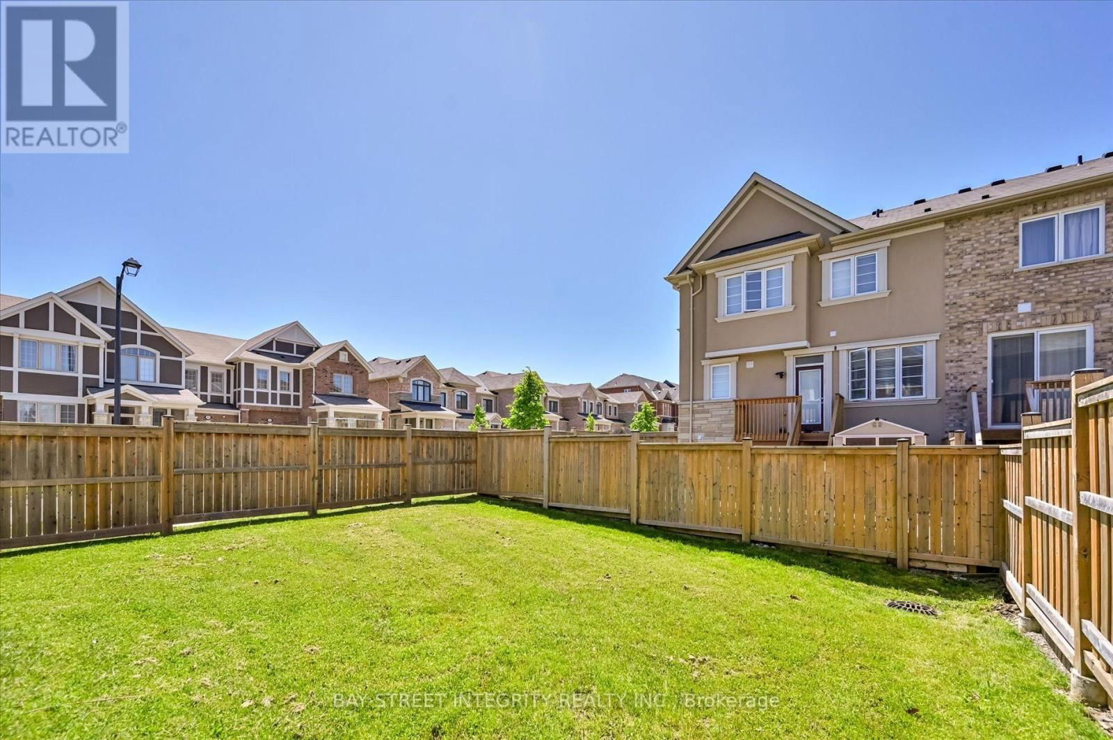 61 HARTNEY DRIVE Image 38