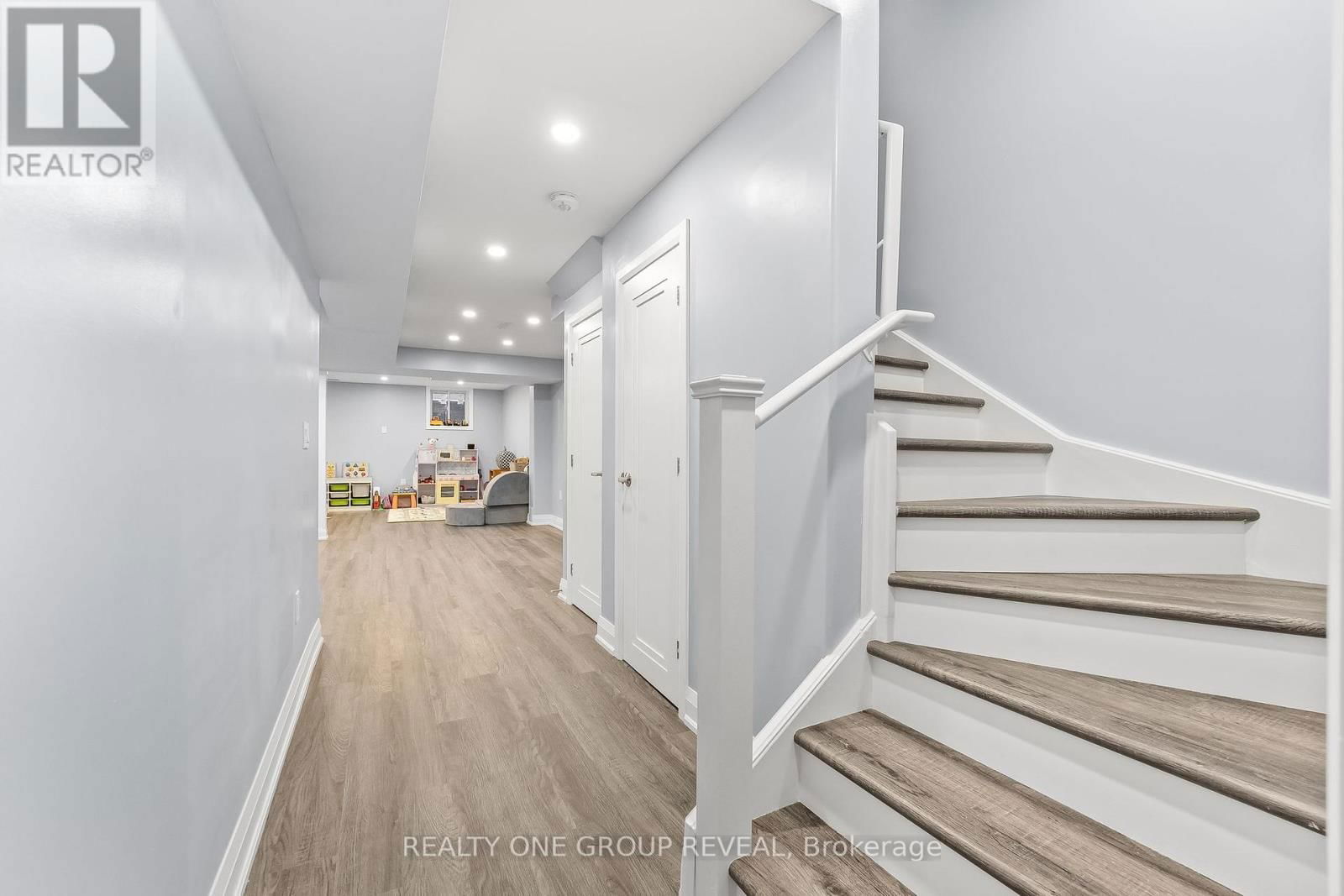 46 BUSATO DRIVE Image 22