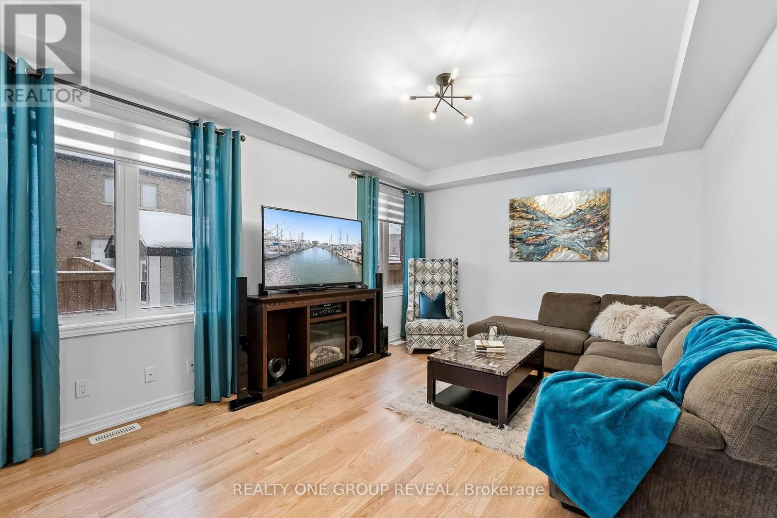 46 BUSATO DRIVE Image 36