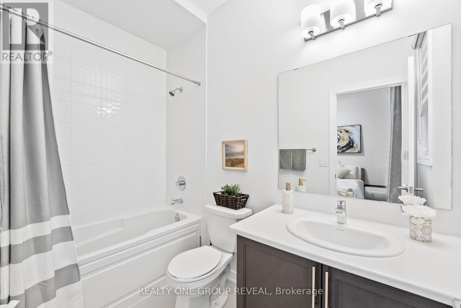 46 BUSATO DRIVE Image 43
