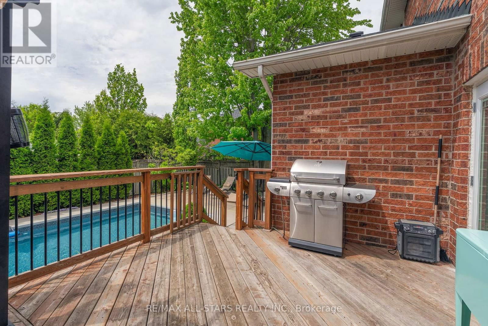 22 BROWNSCOMBE CRESCENT Image 27
