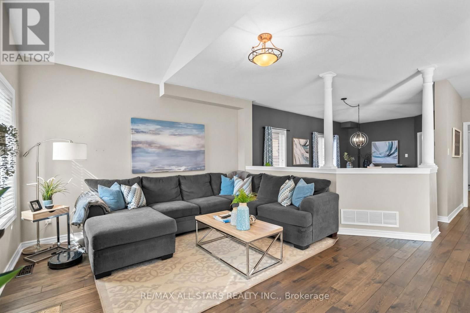 22 BROWNSCOMBE CRESCENT Image 9