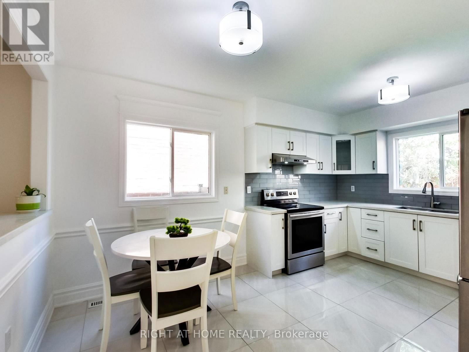 331 AUSTIN PAUL DRIVE Image 15
