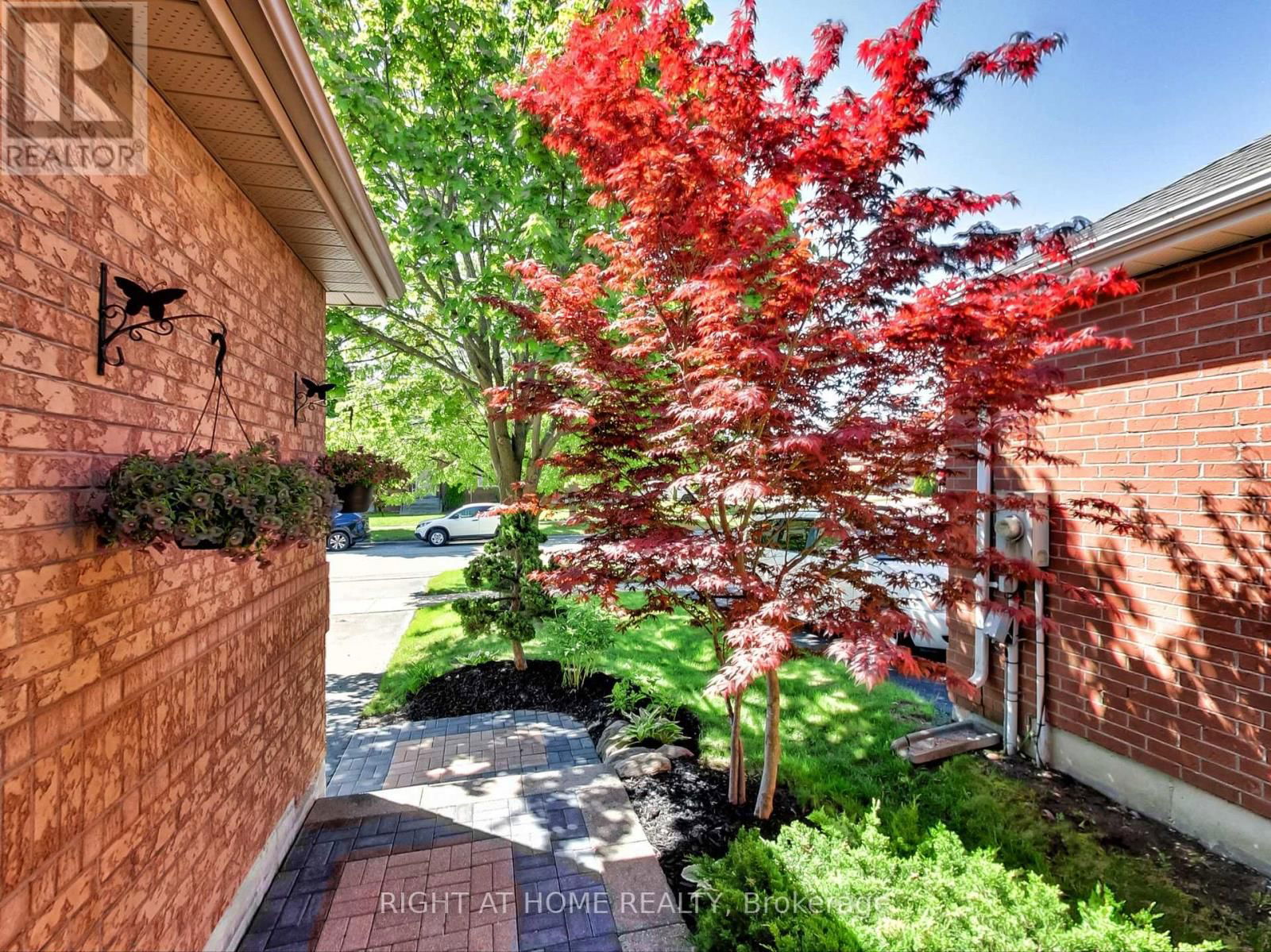 331 AUSTIN PAUL DRIVE Image 4
