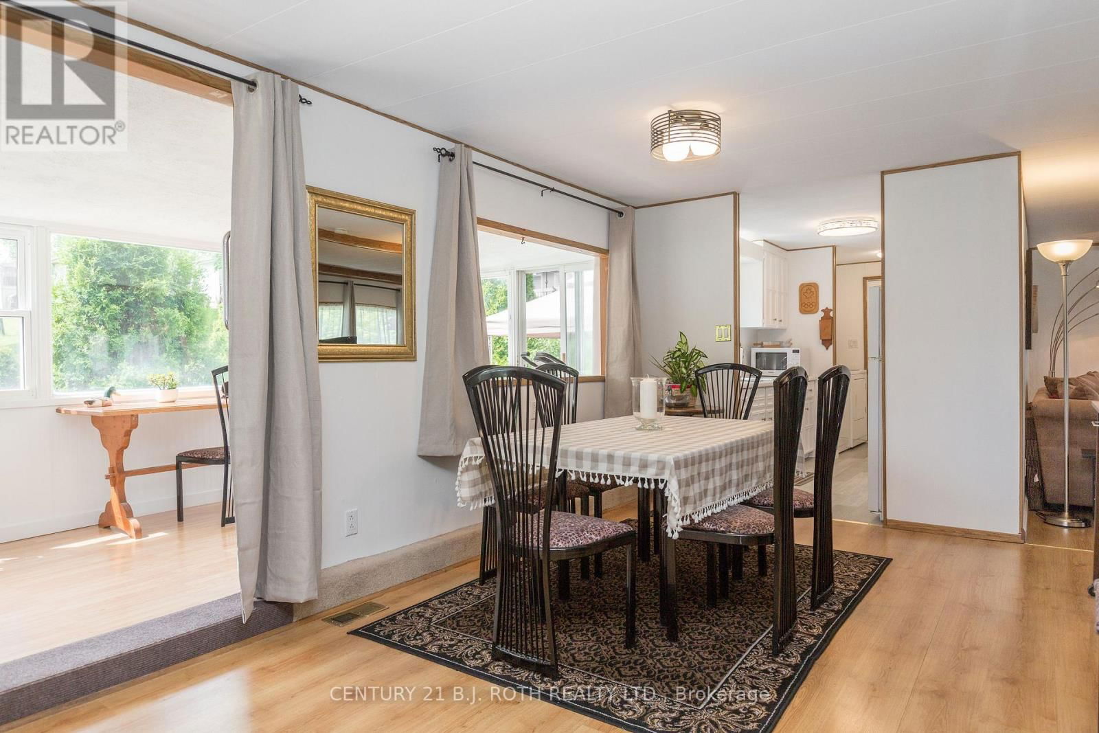 63 FLORA DRIVE Image 16