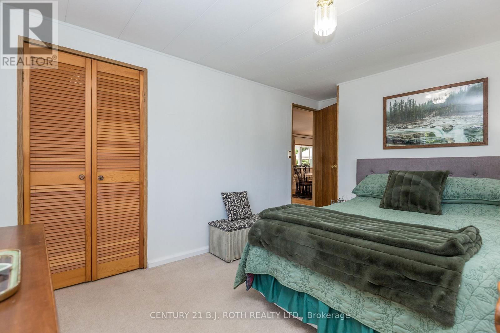 63 FLORA DRIVE Image 30