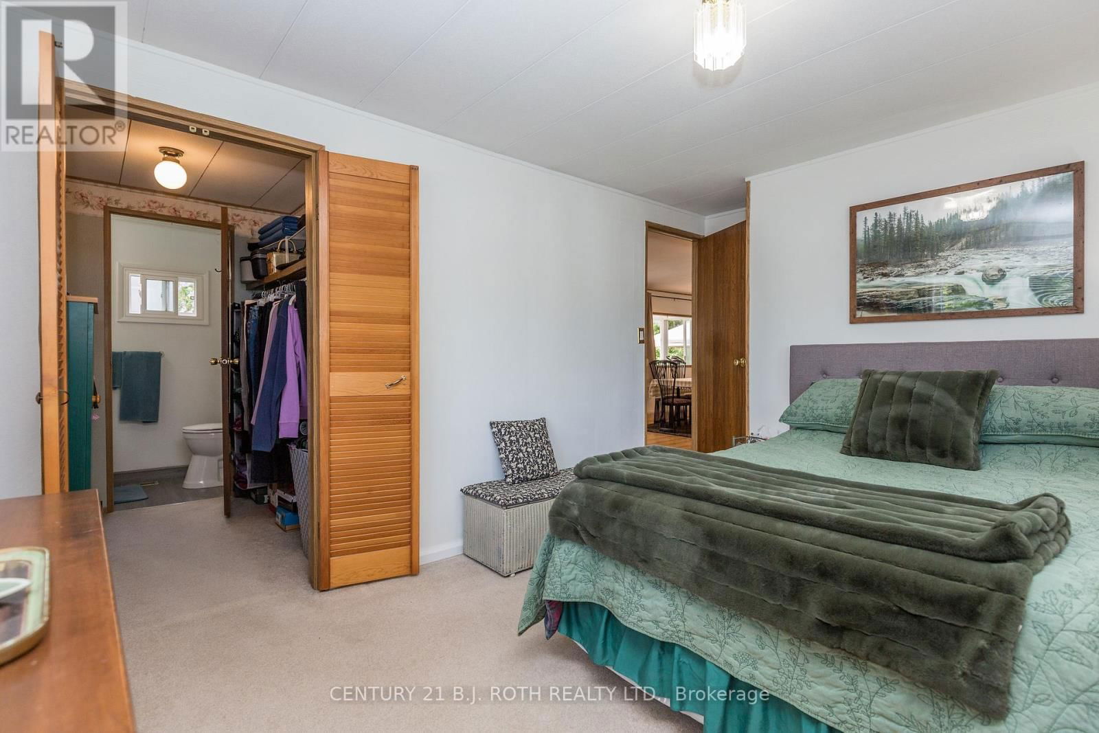63 FLORA DRIVE Image 31