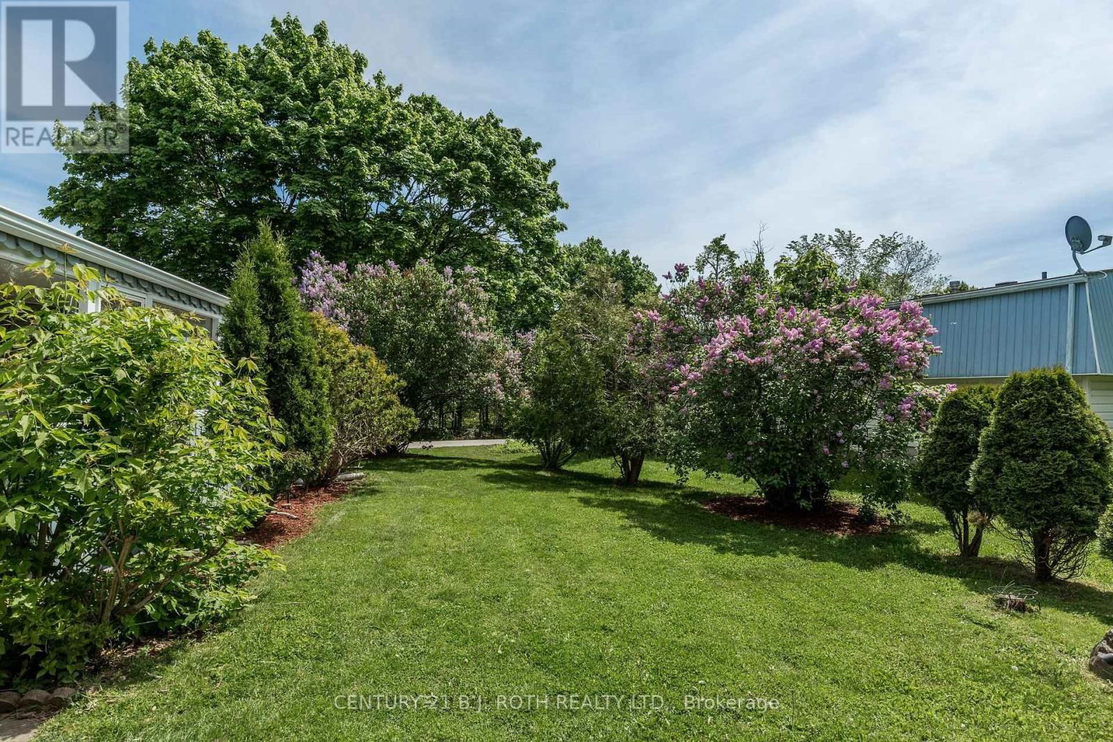 63 FLORA DRIVE Image 42