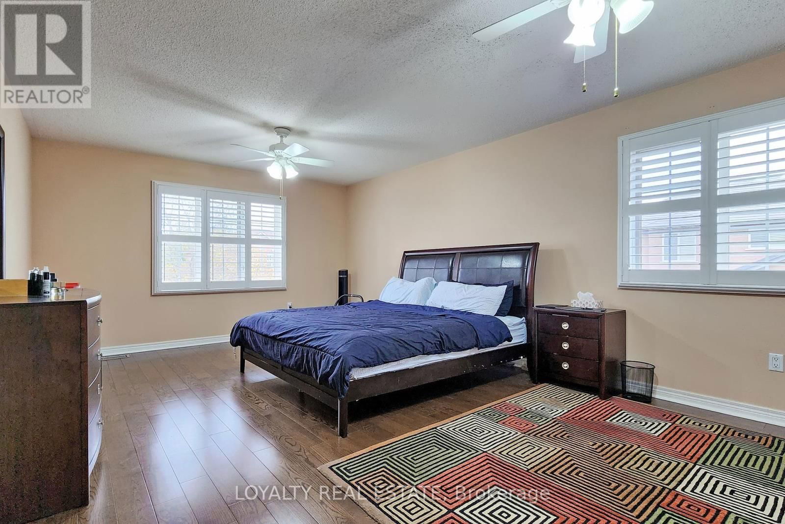 97 SONG BIRD DRIVE Image 24