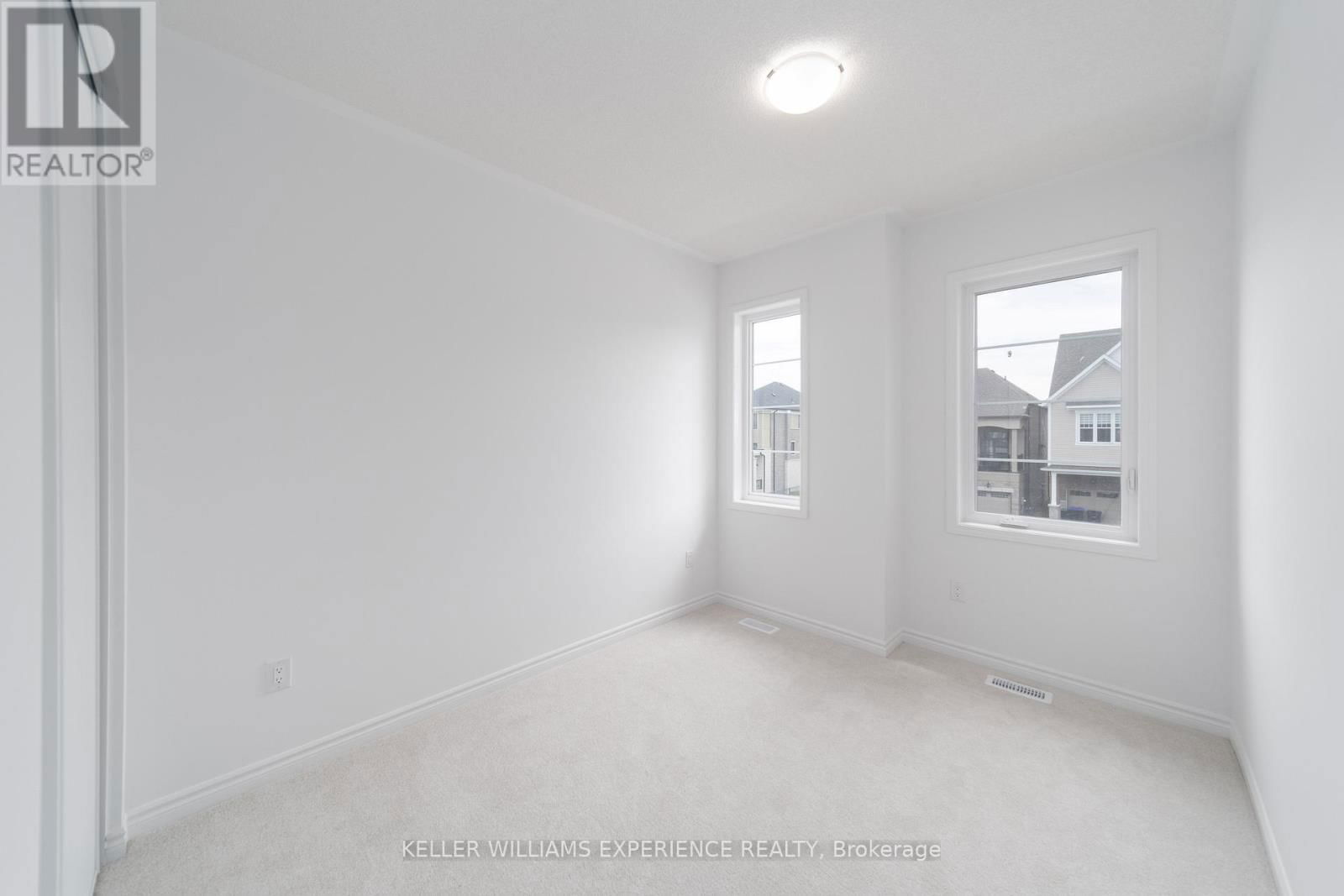 700 MIKA STREET Image 17