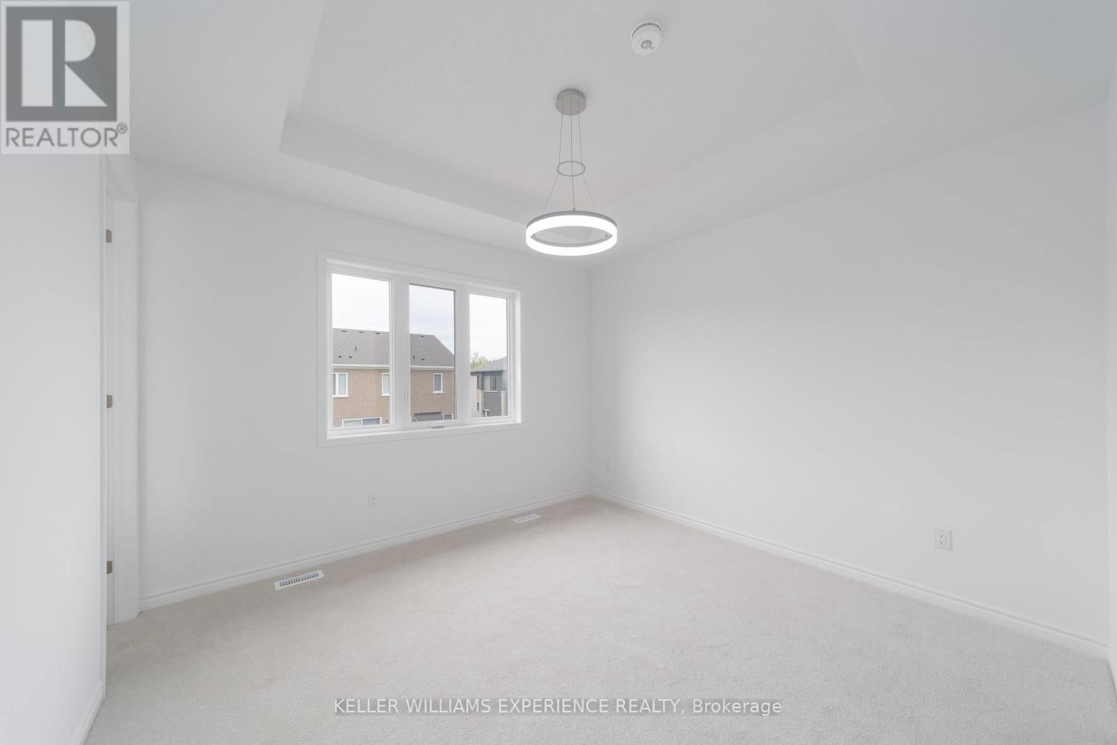 700 MIKA STREET Image 24