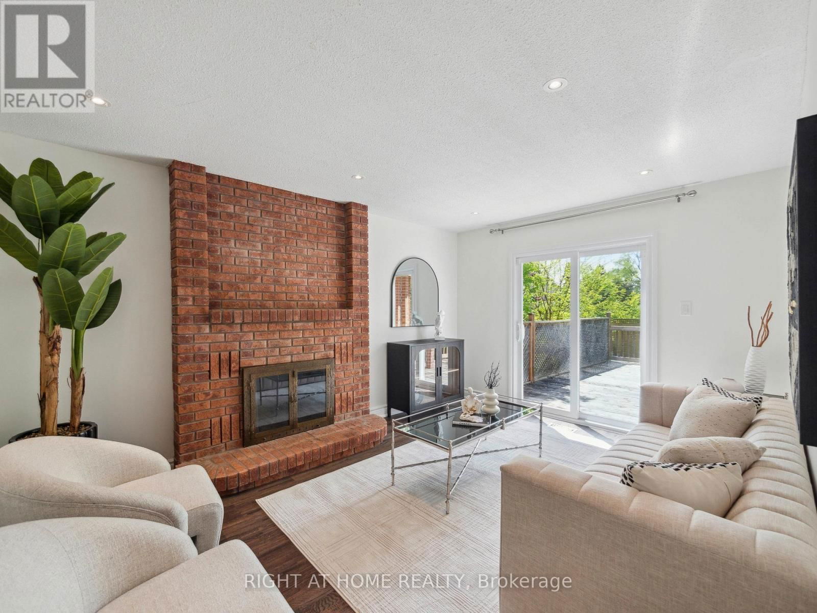 71 GOLF LINKS DRIVE Image 12