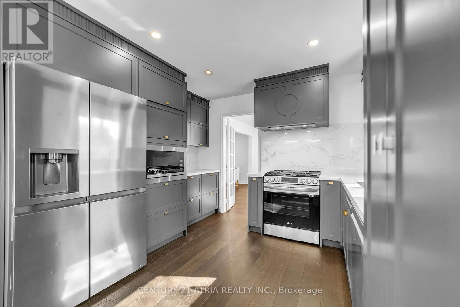 65 WORTHINGTON AVENUE Image 14
