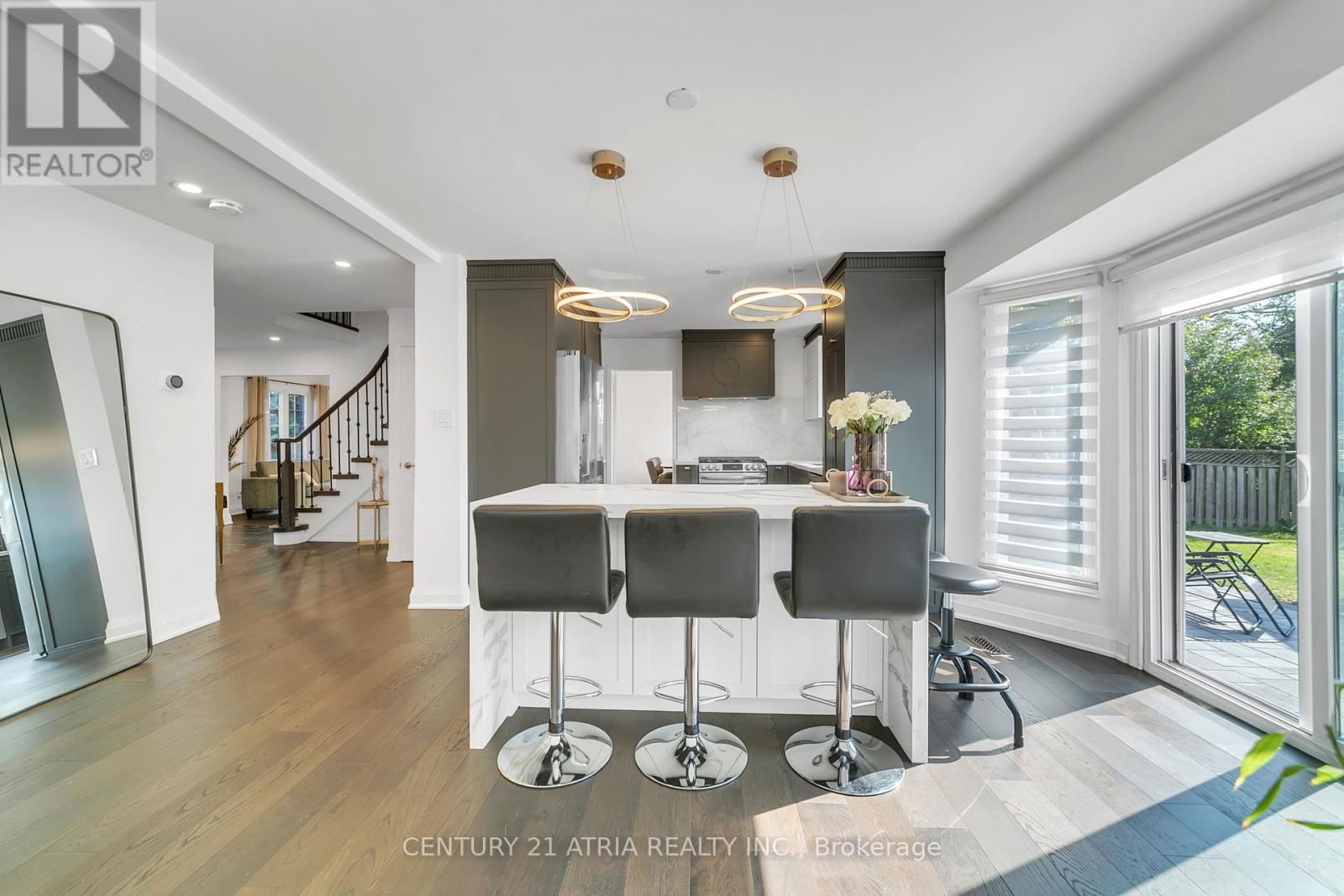 65 WORTHINGTON AVENUE Image 15