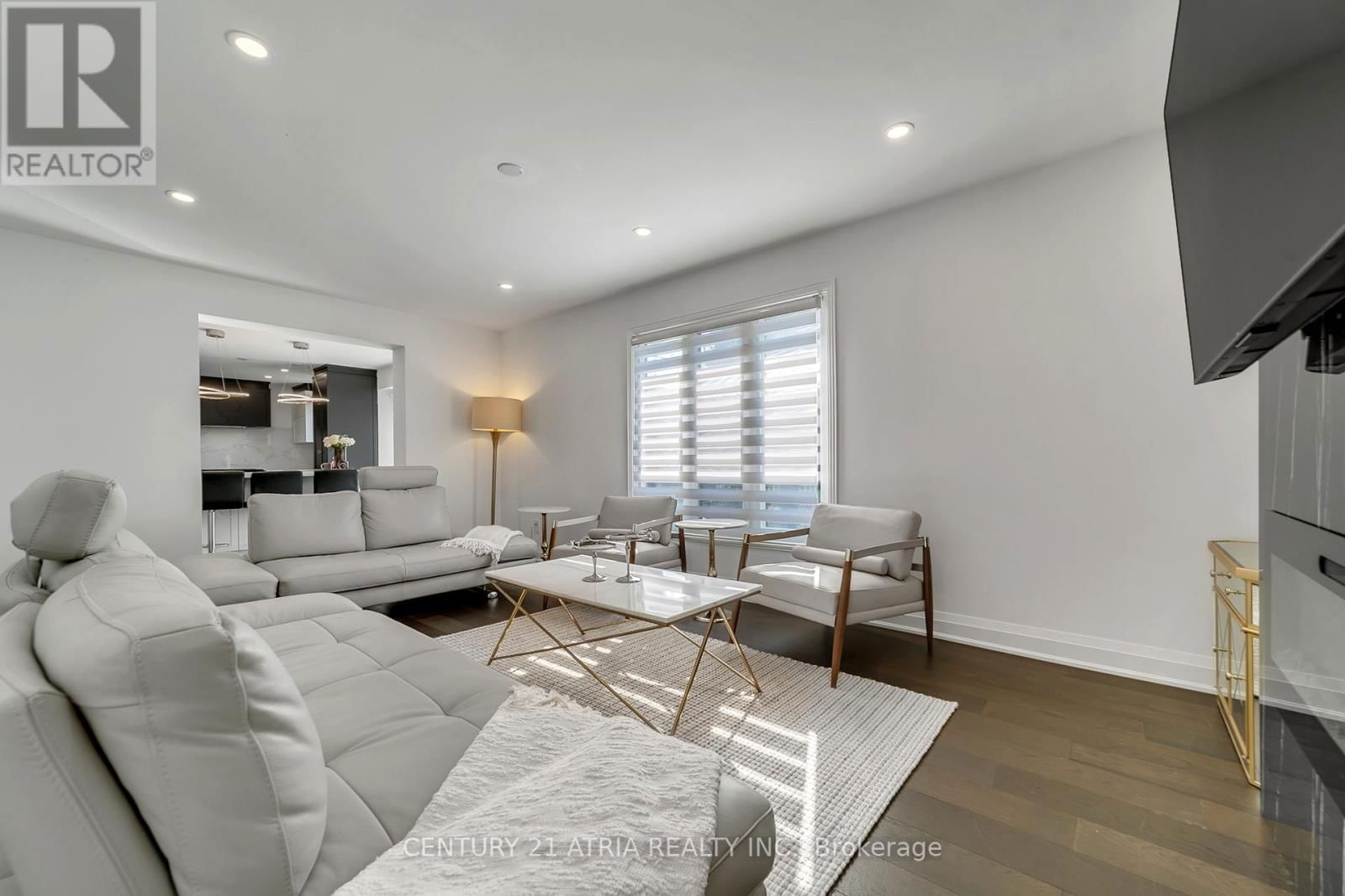 65 WORTHINGTON AVENUE Image 22