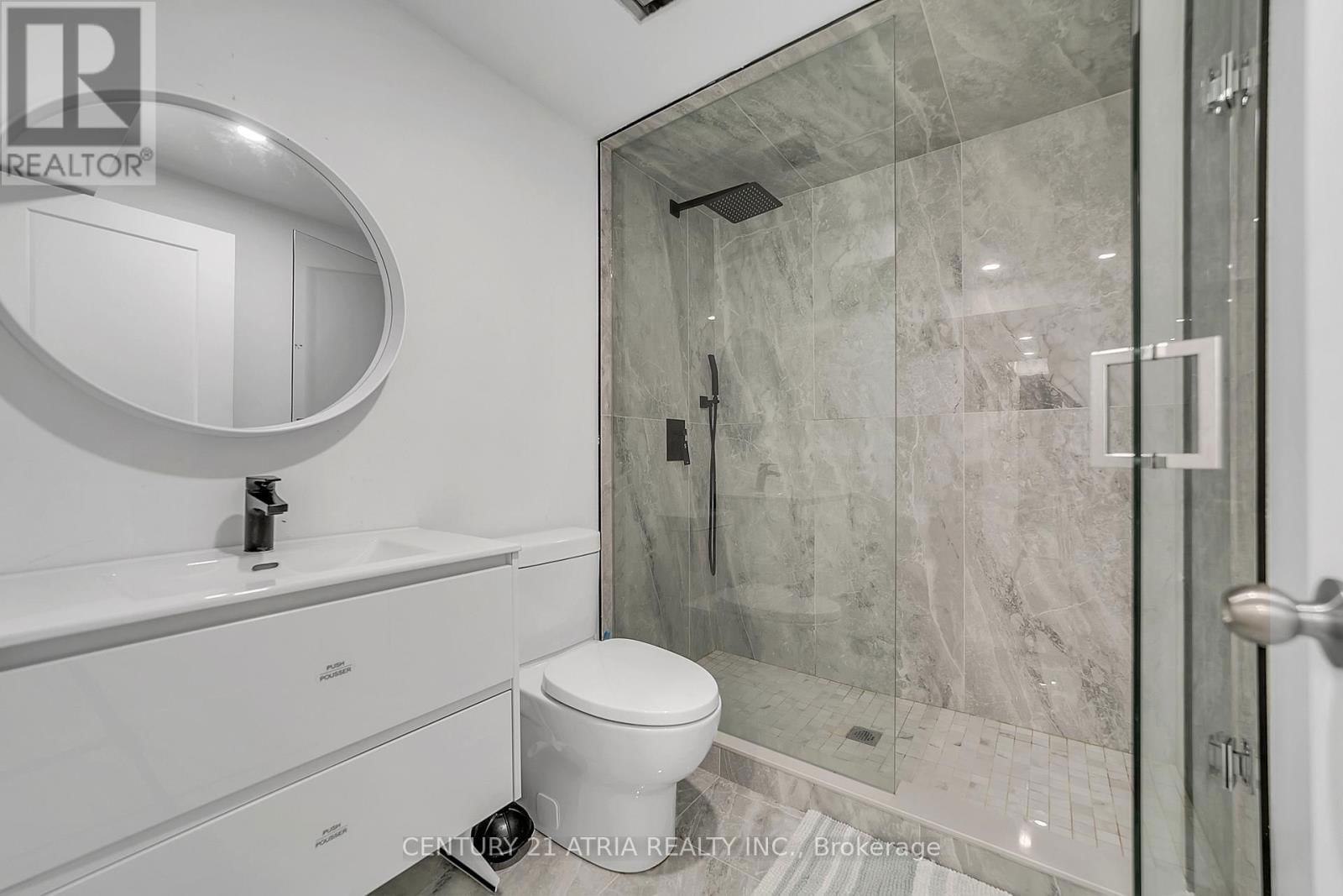 65 WORTHINGTON AVENUE Image 39