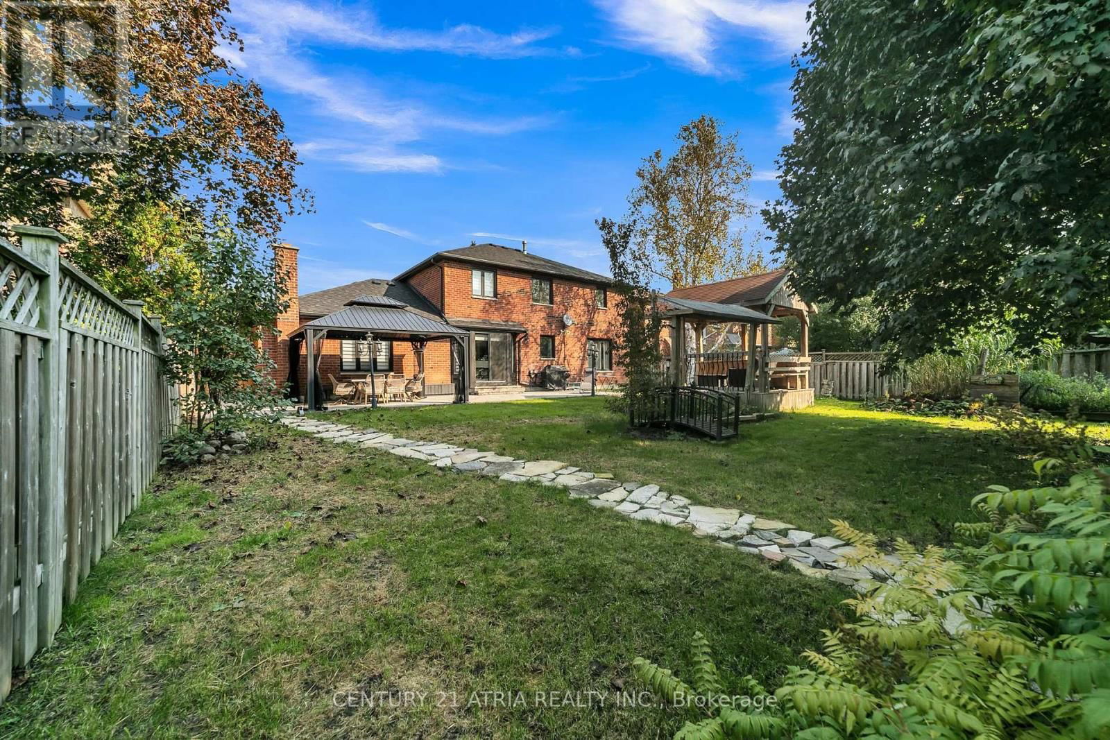 65 WORTHINGTON AVENUE Image 41